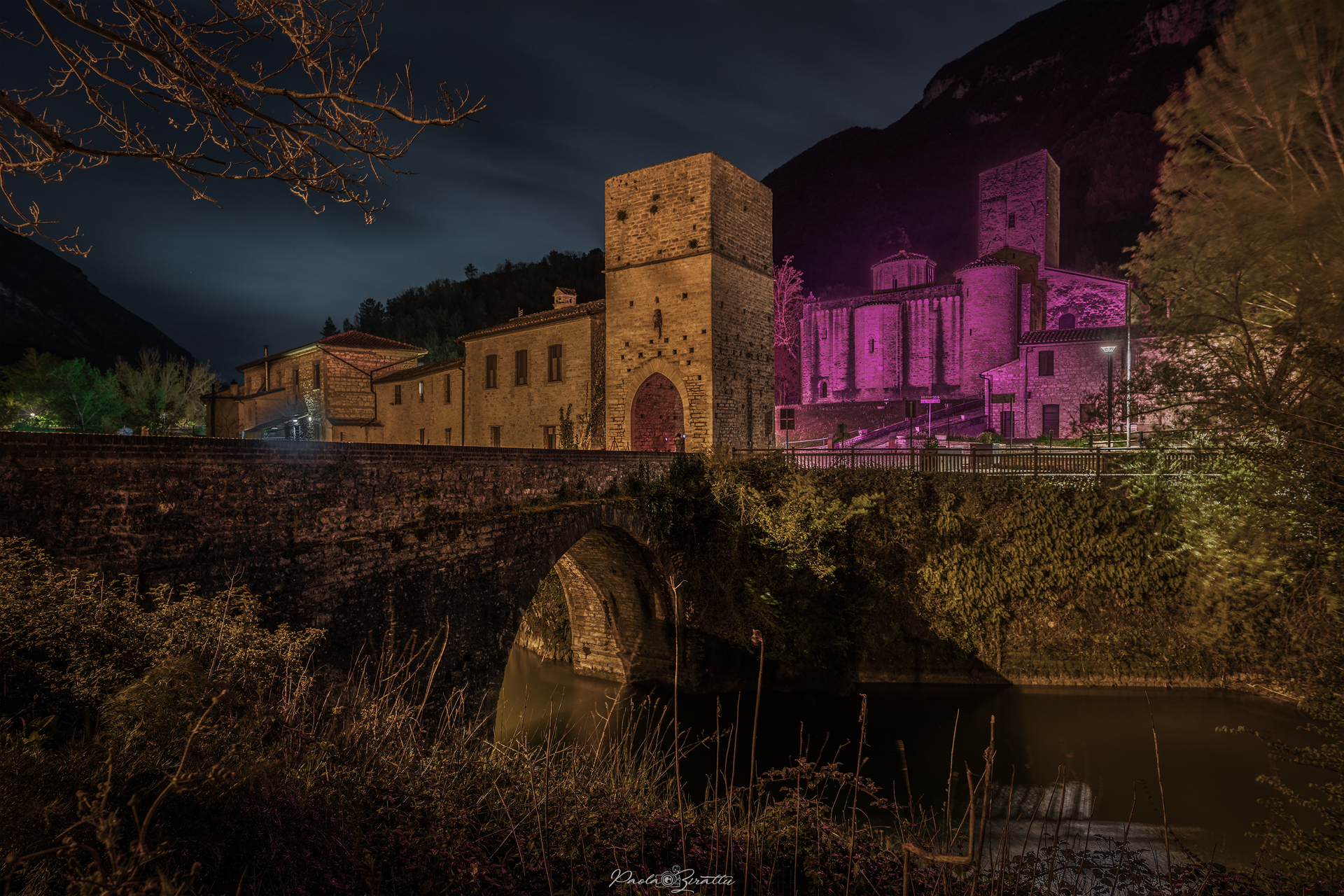 Abbazia di San Vittore alle Chiuse, Genga