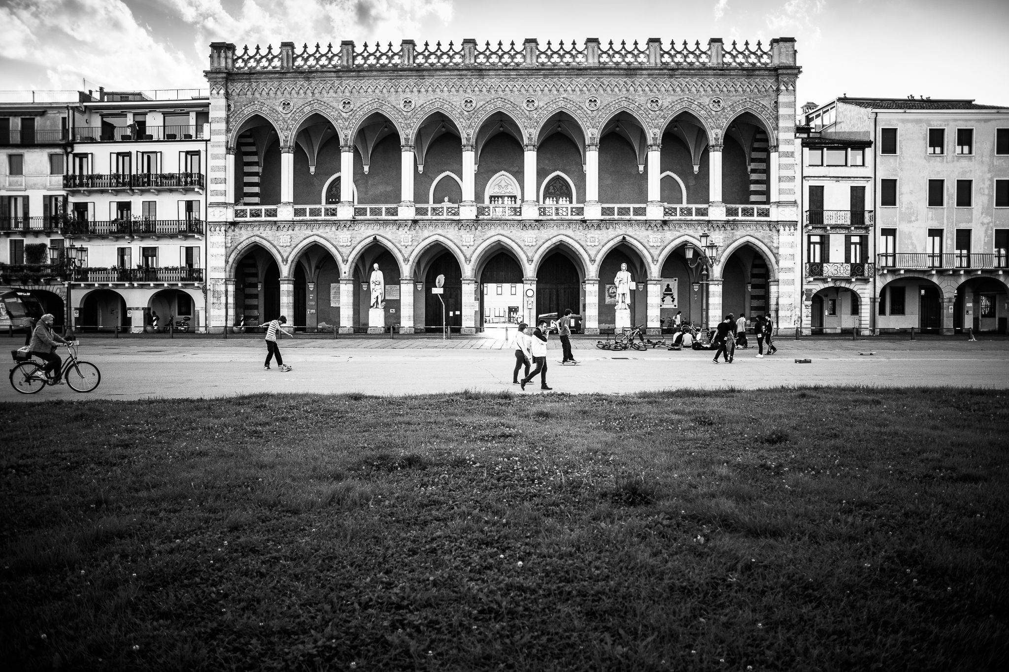 Padua, Prato della Valle, Loggia Amula
