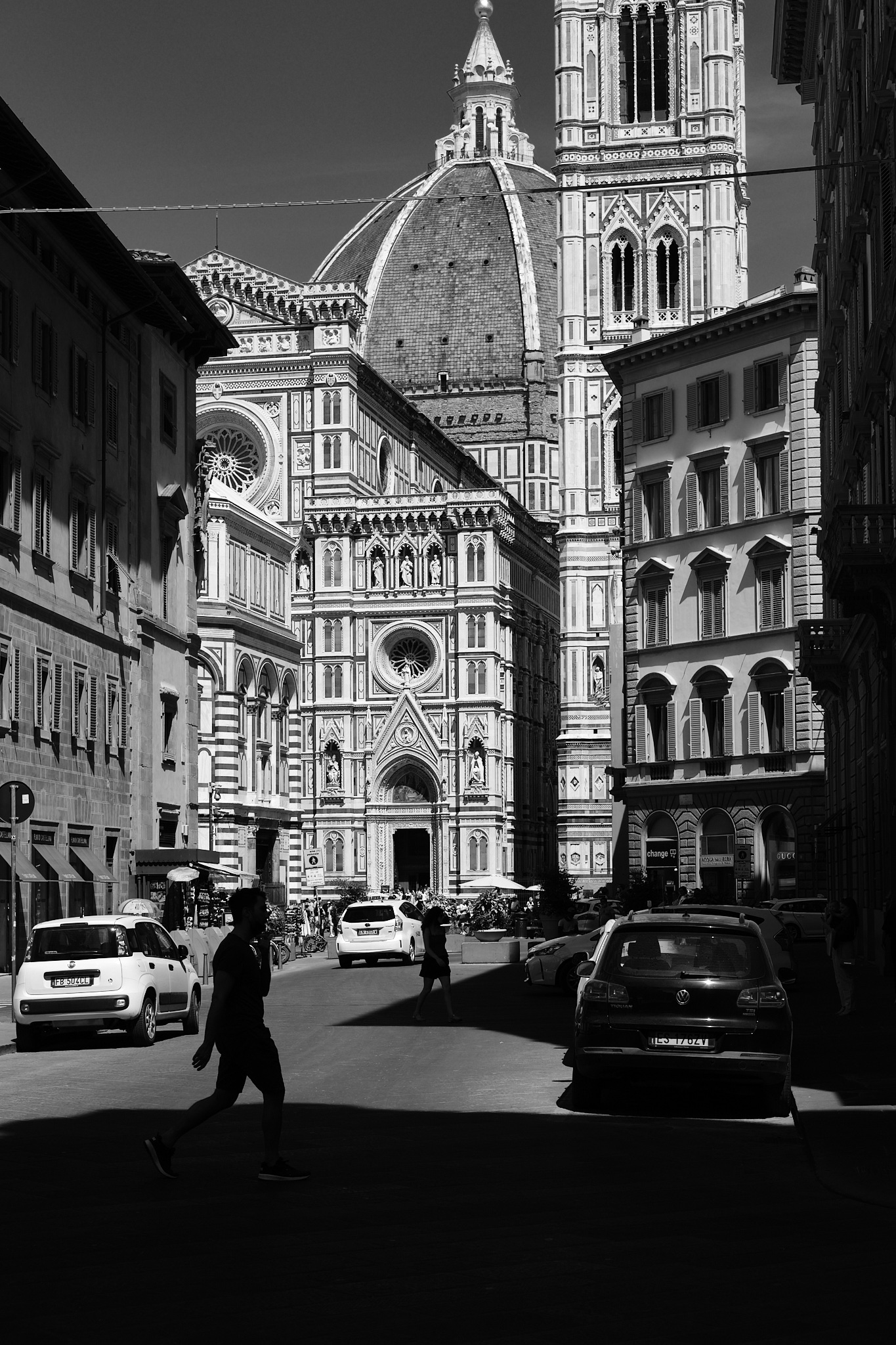 Due passi vicino al Duomo di Firenze