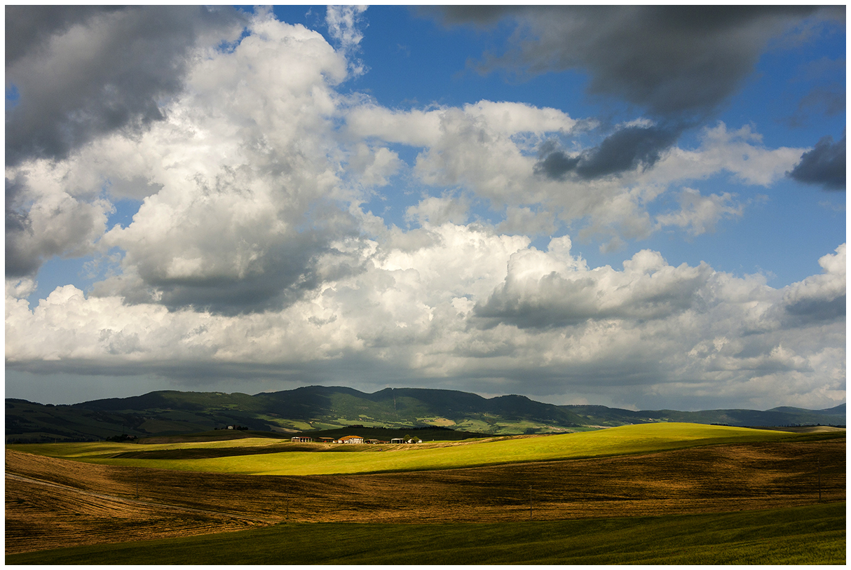 spot lights val d'orcia