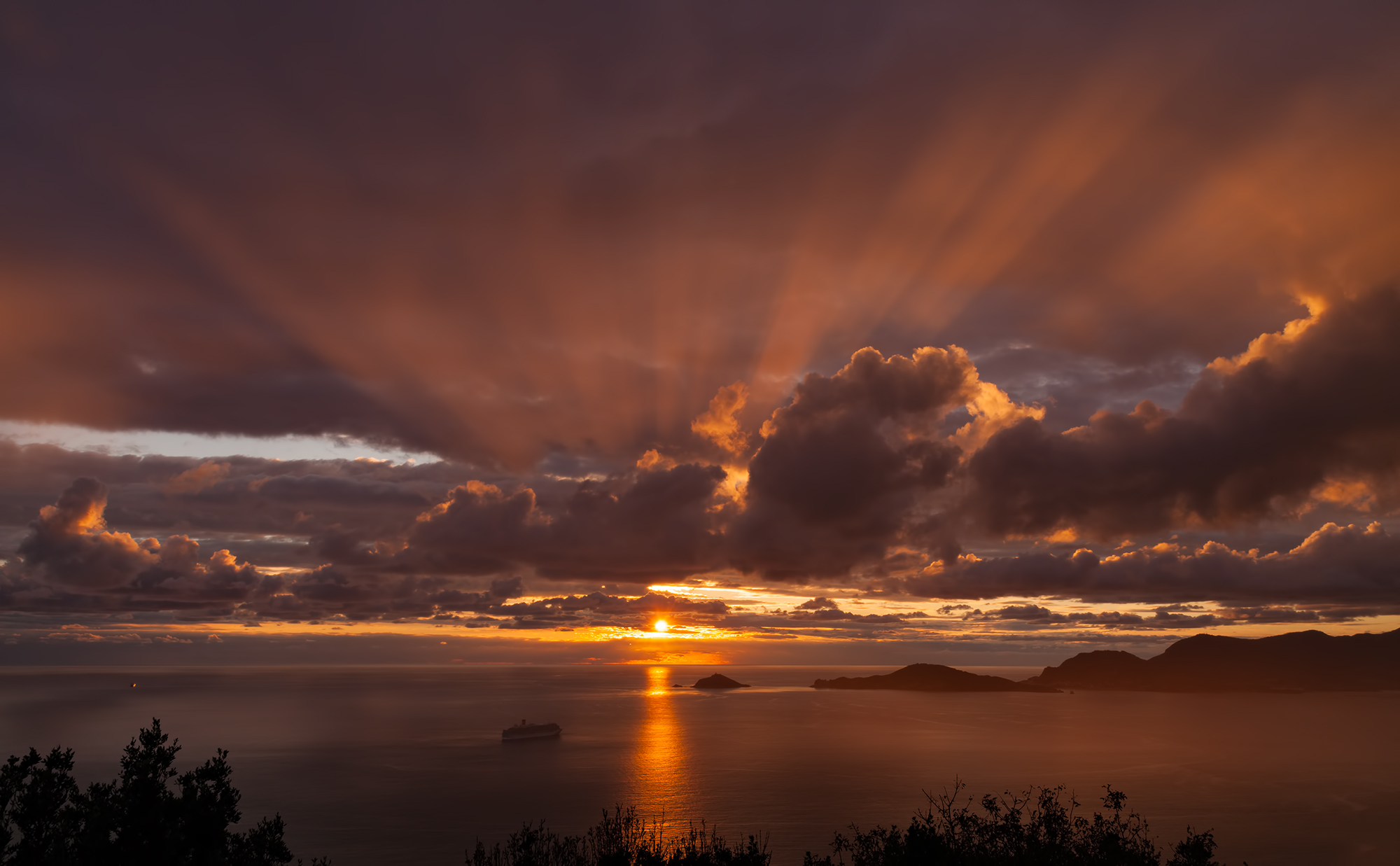 Tramonto sul Golfo dei Poeti