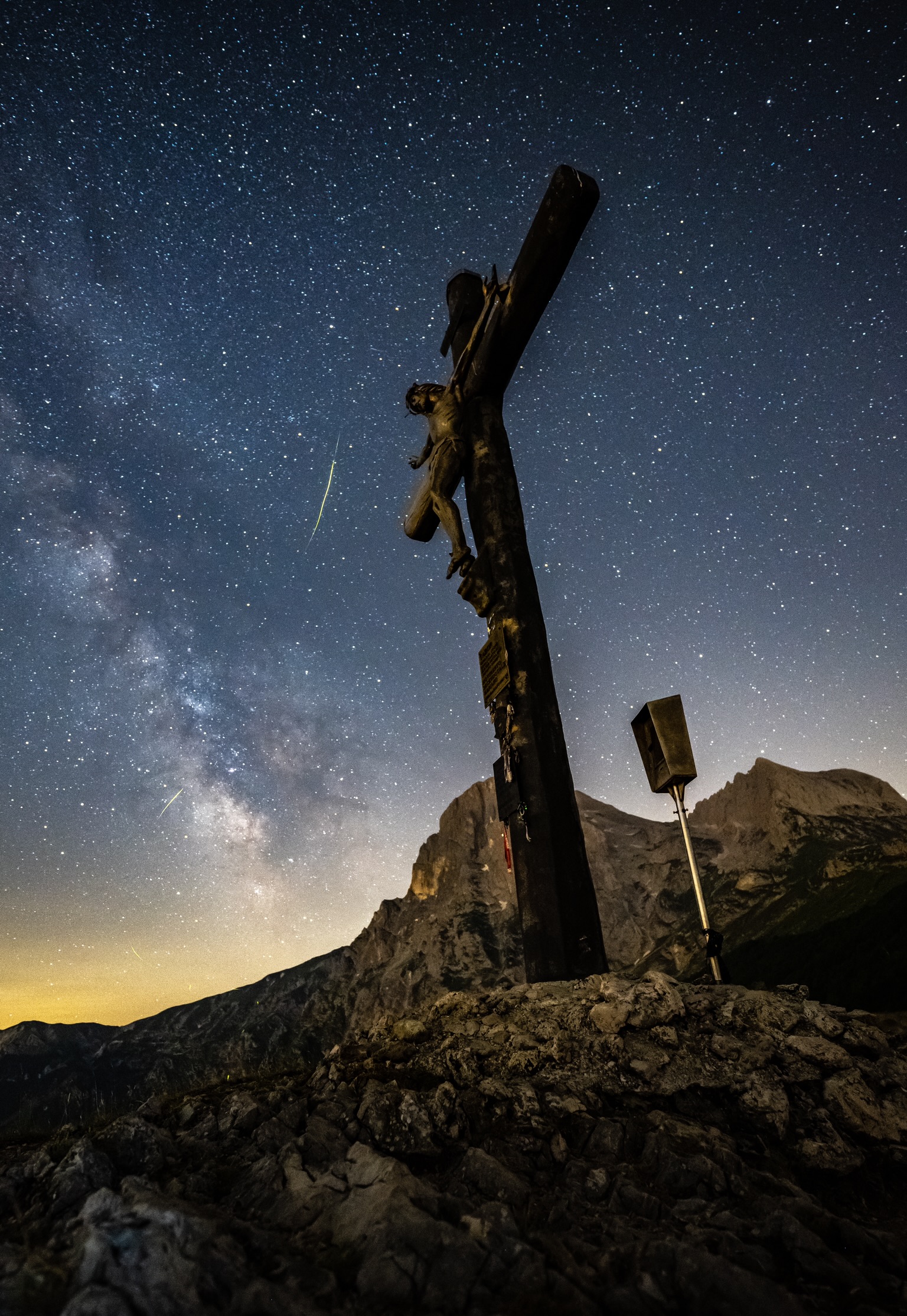 Il Cristo ci osserva