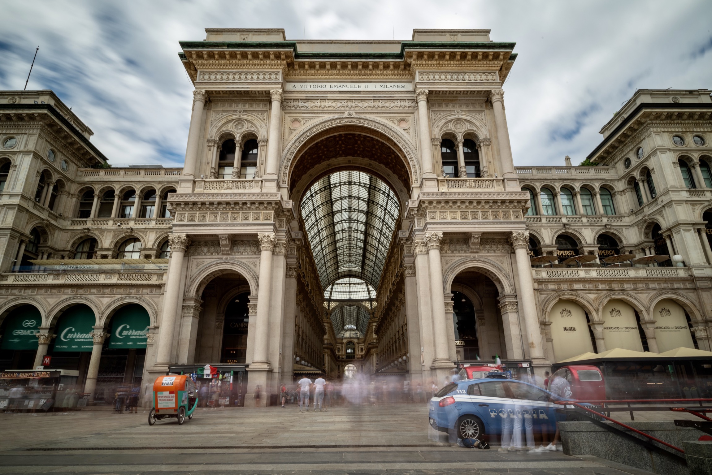 Galleria Vittorio Emanuele II, Milan