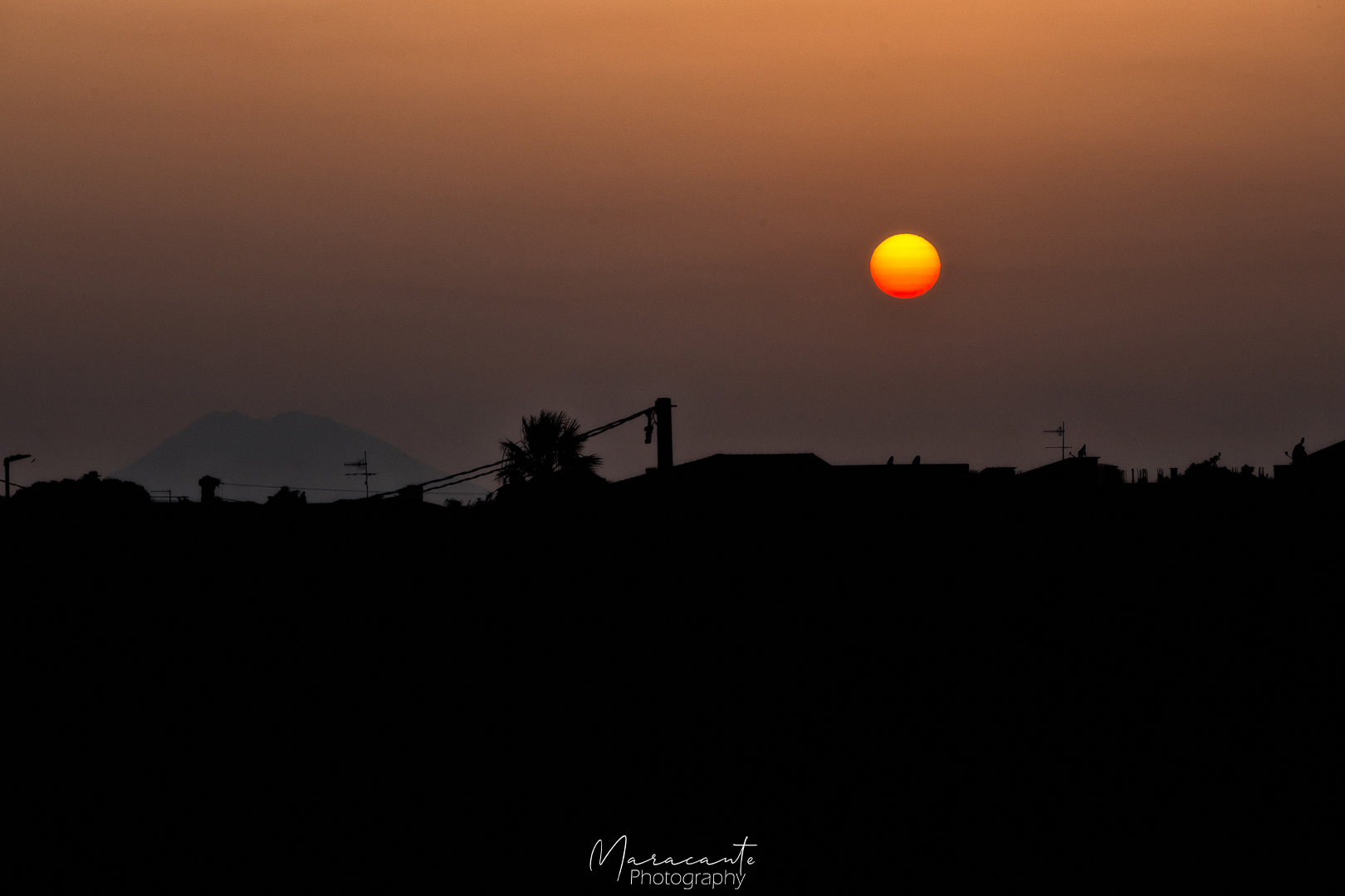 The hidden stromboli