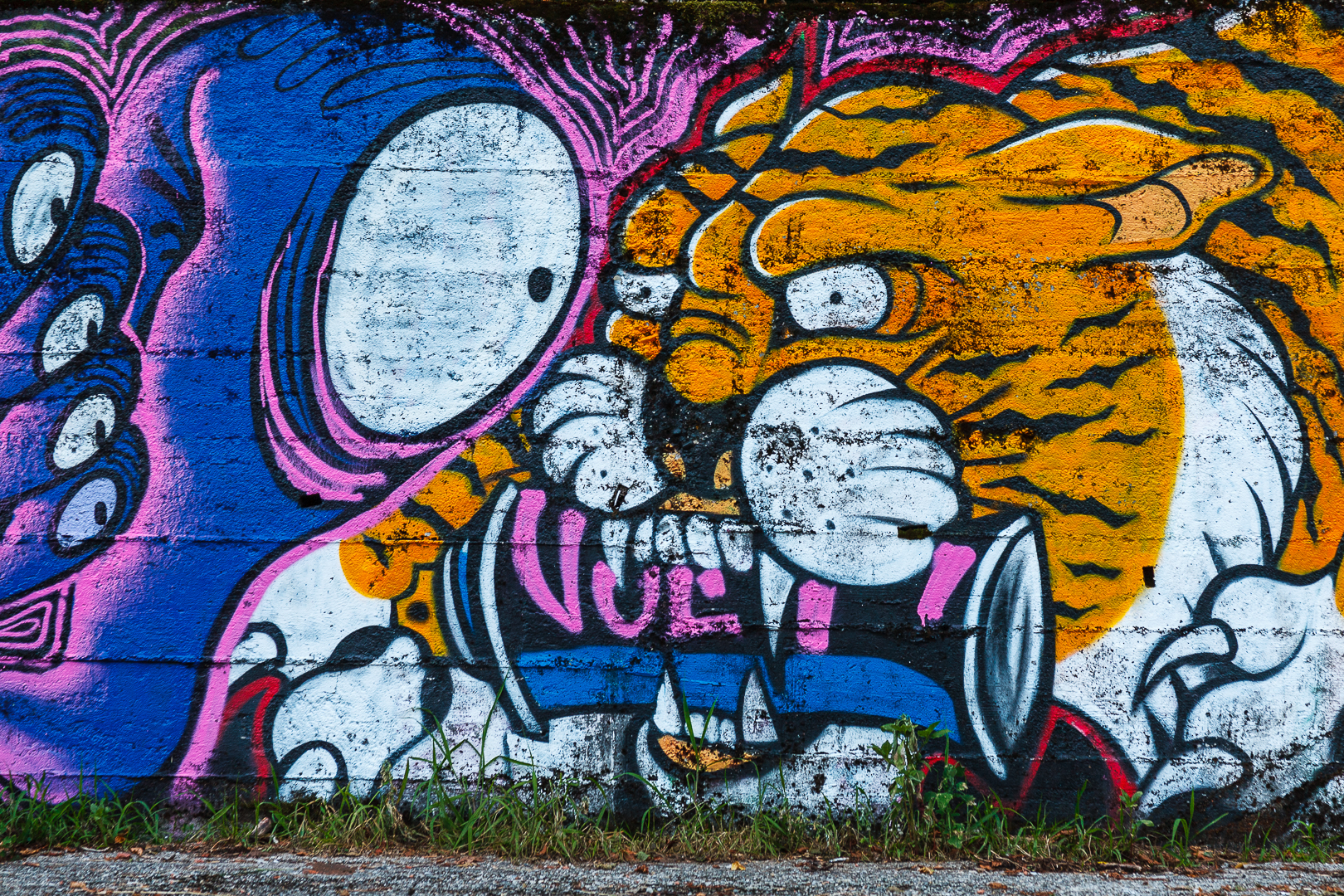 Murales a Consonno (uno dei tanti aggiornati)