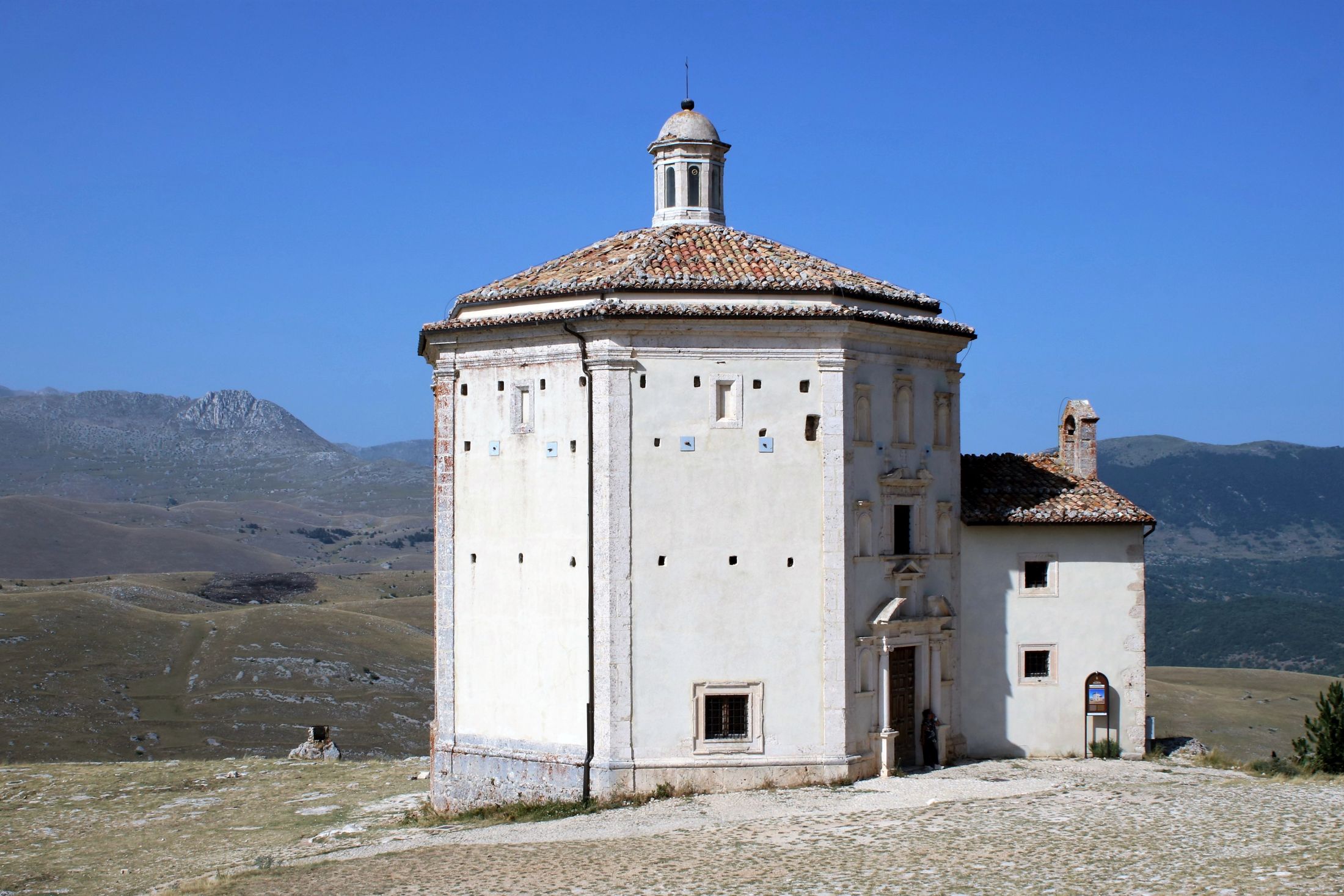 Santa Maria della pietà