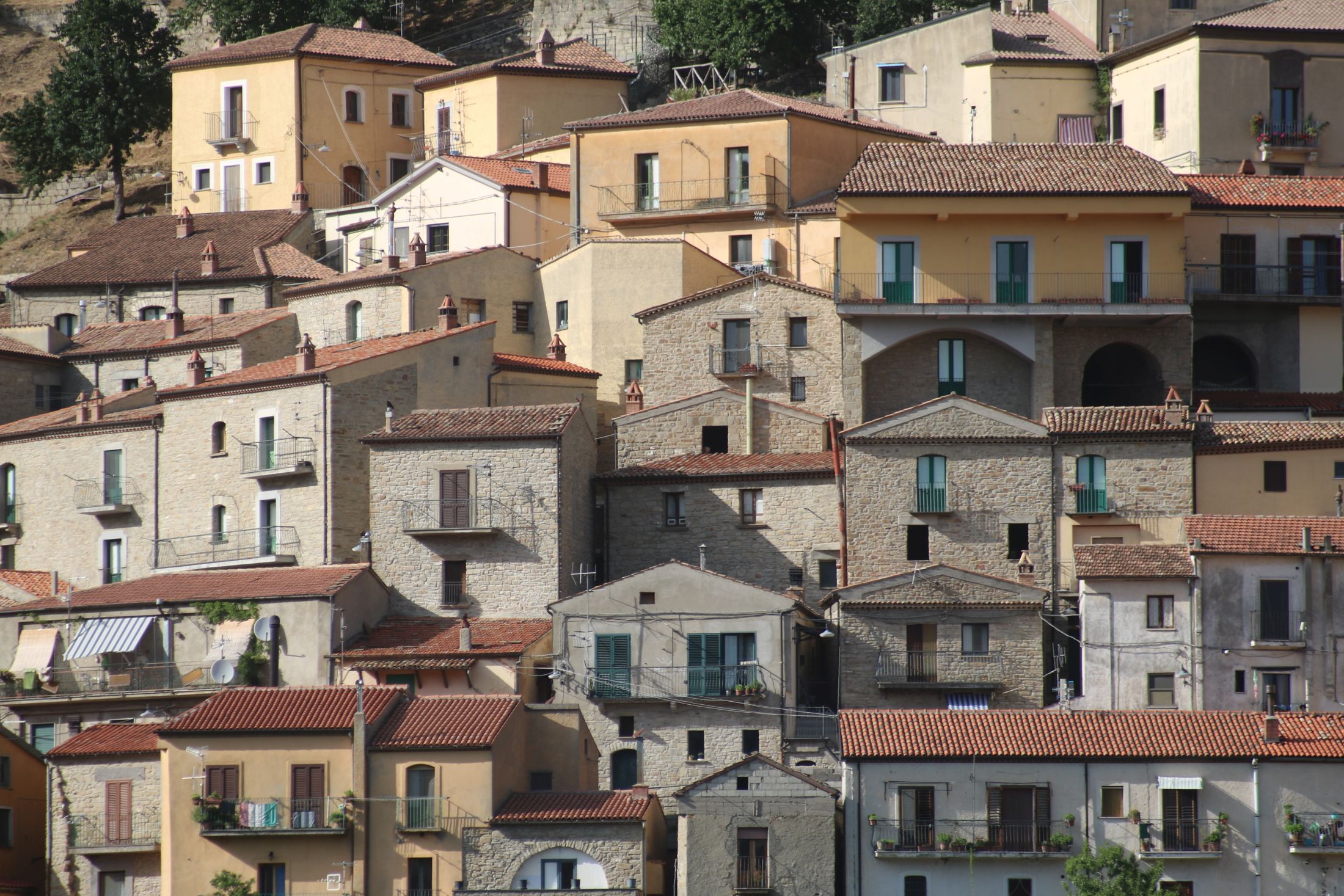 Il paese sulla roccia