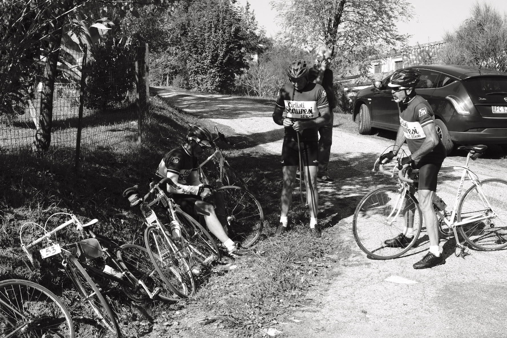 Ciclostorica dalle cascate al lago