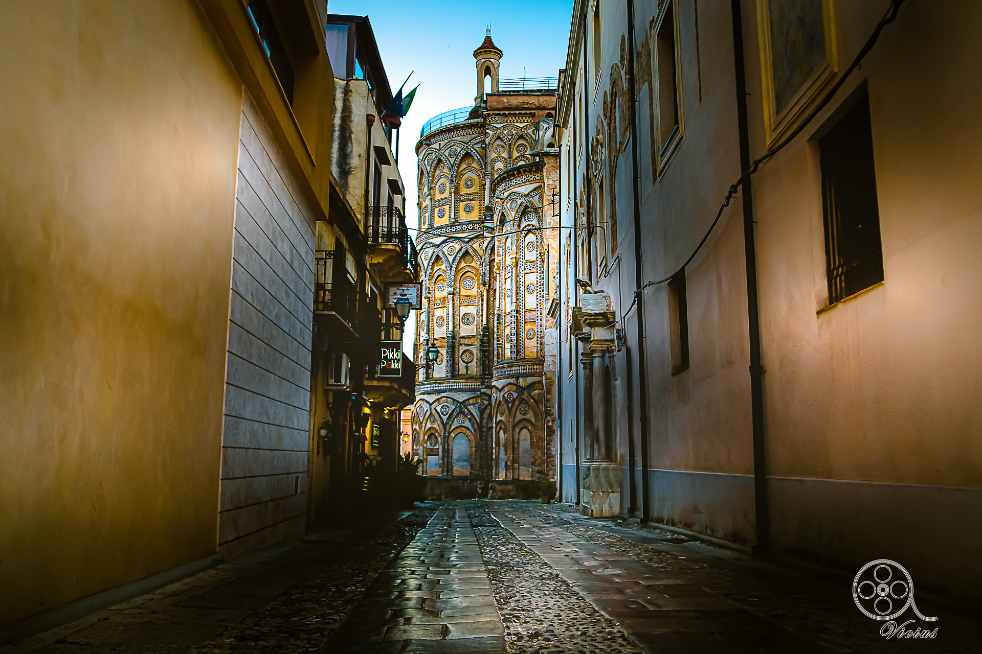 Tra i vicoli di Monreale
