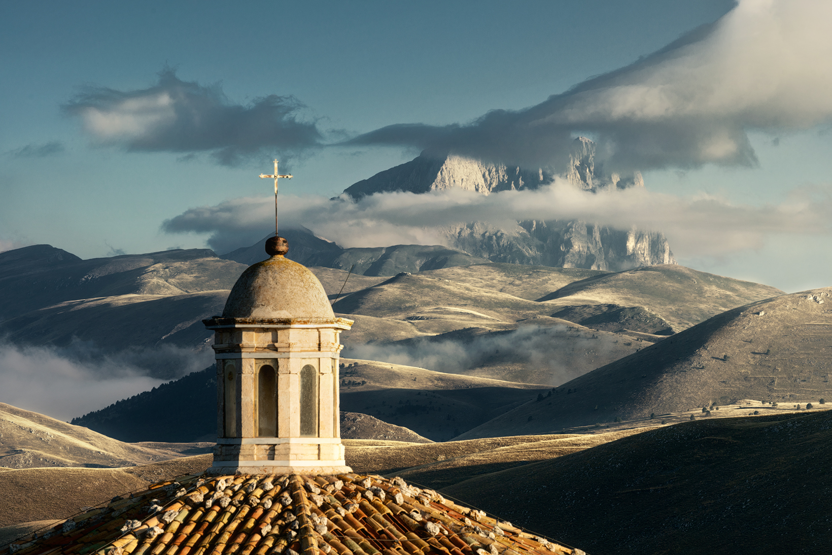 Sunrise to the fortress