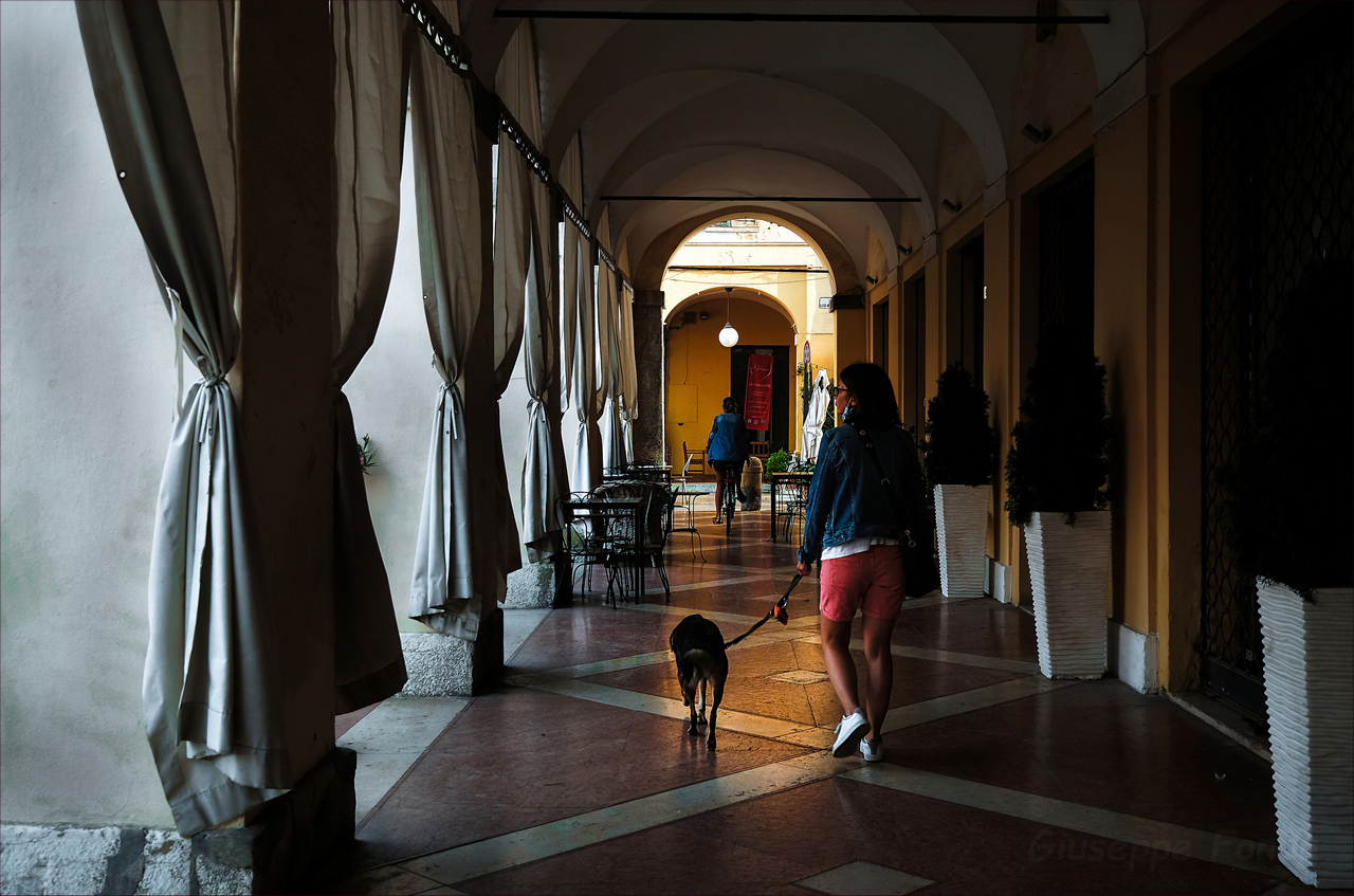 Sotto i portici a Cervia
