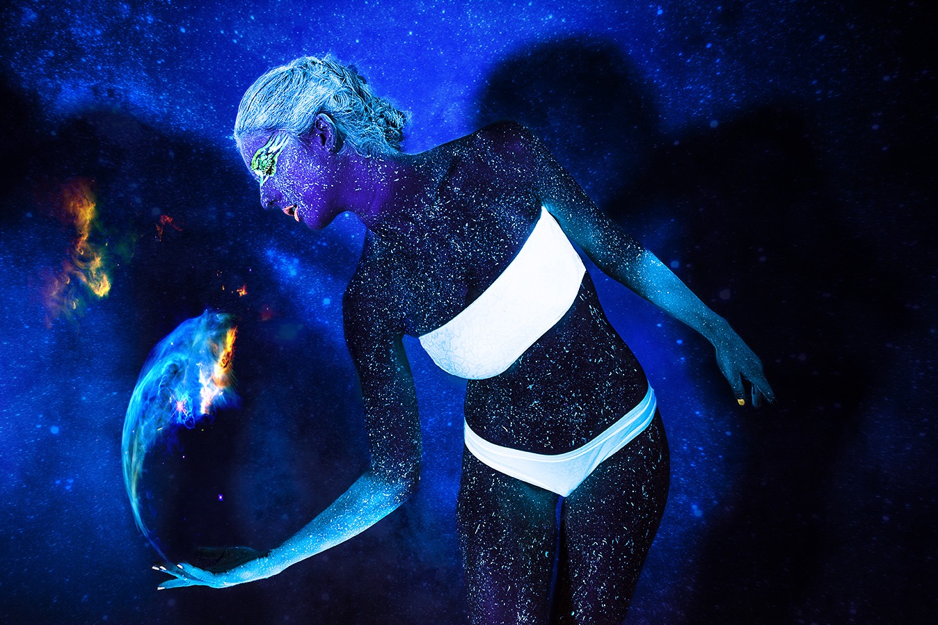 Dancing in the UniVerse