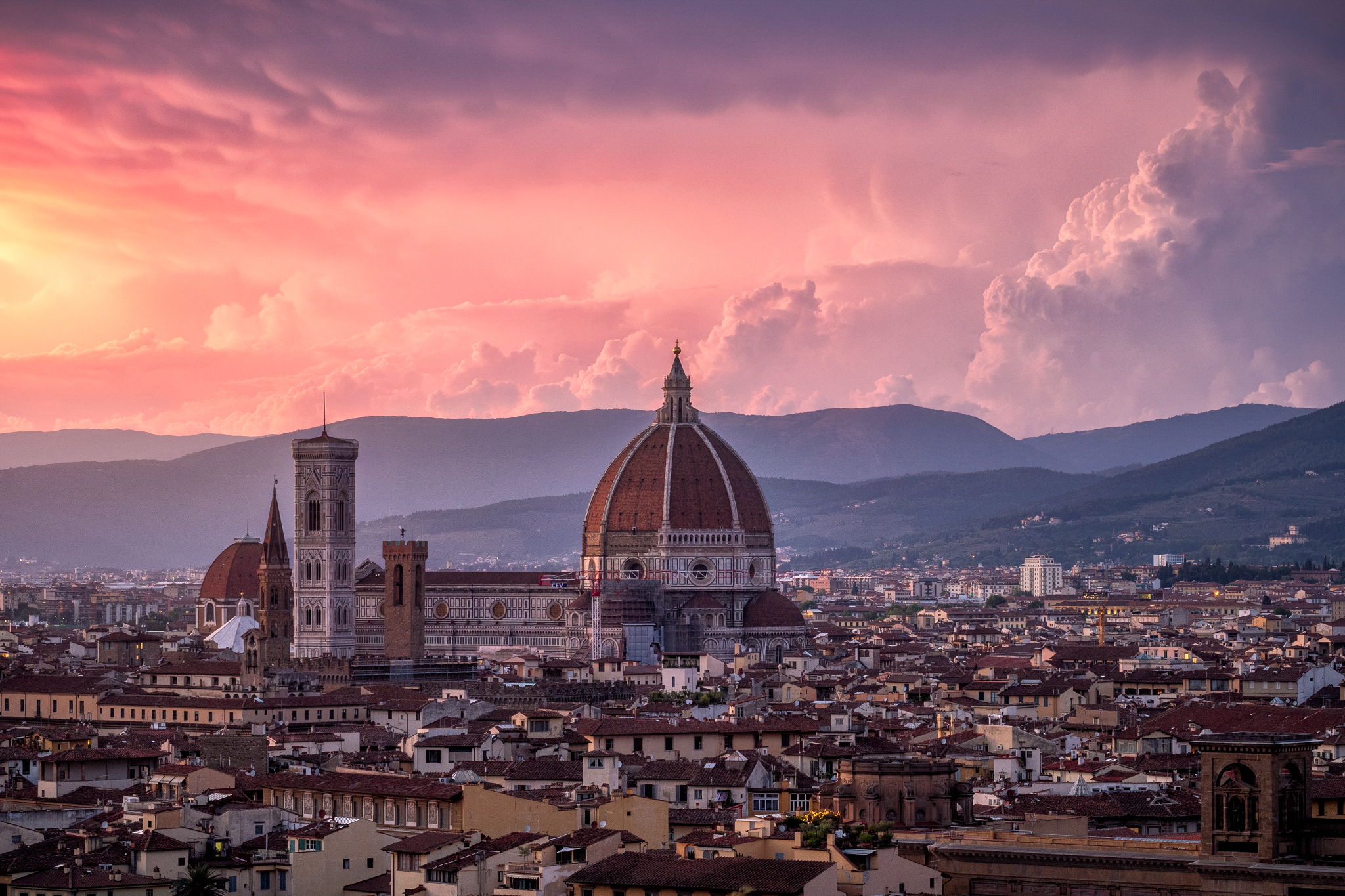 Tramonto sulla cattedrale