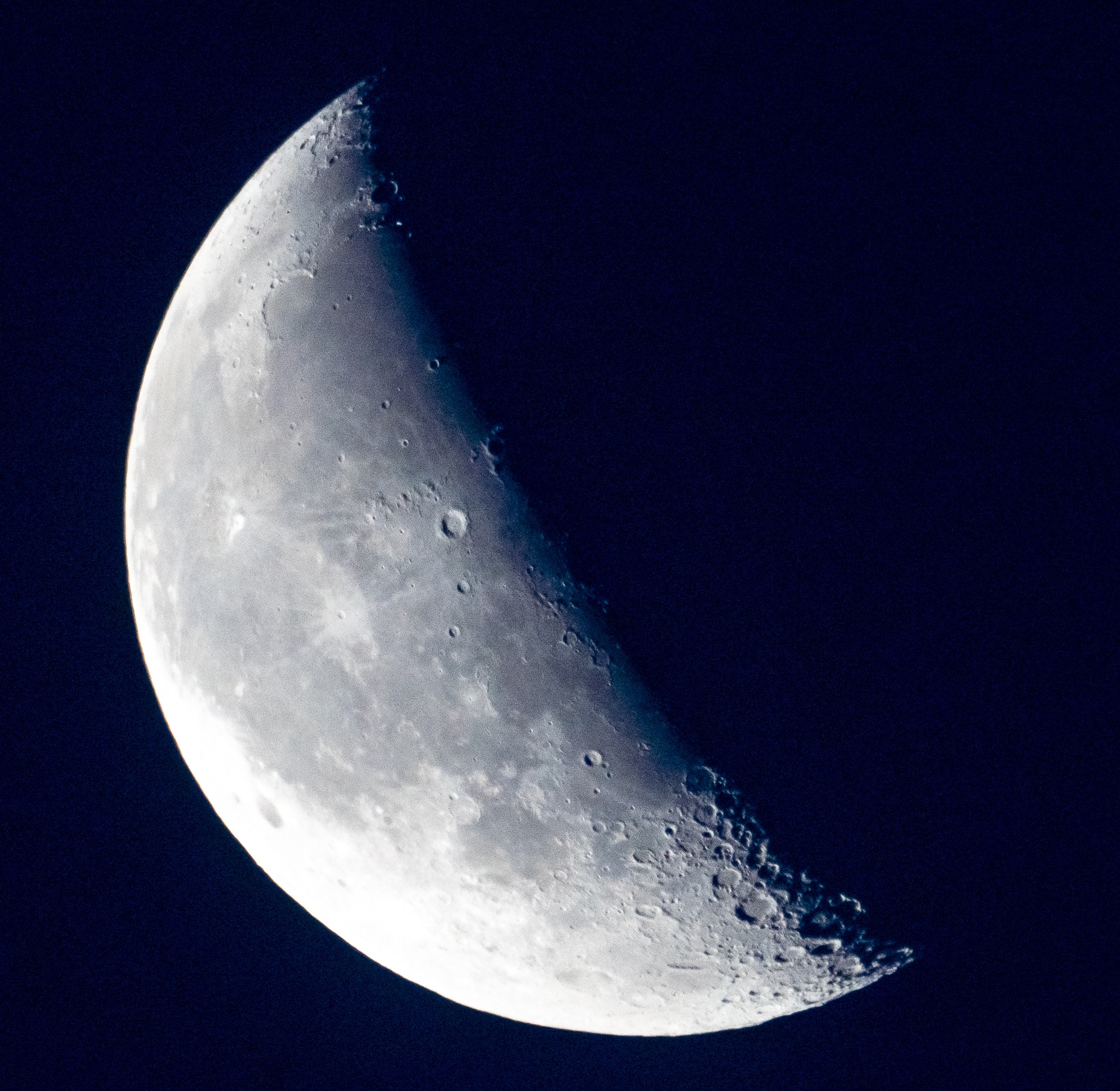 luna con 200-600 su teleconverter