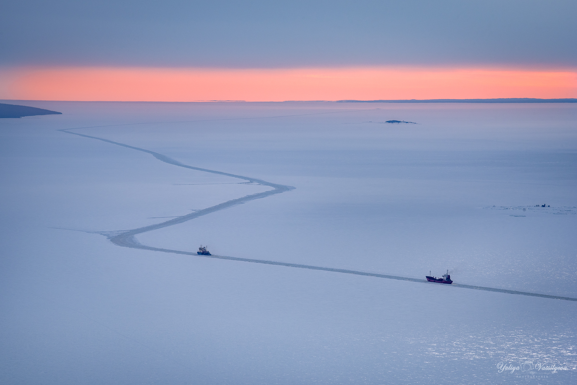 Mar Bianco congelato. Circolo Polare Artico