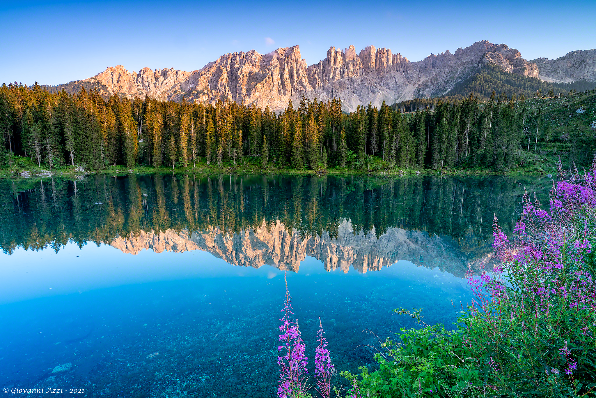 Last lights on Lake Carezza