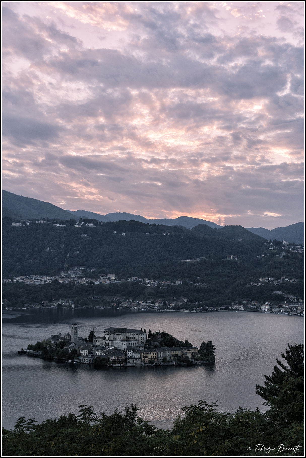 An evening in Orta