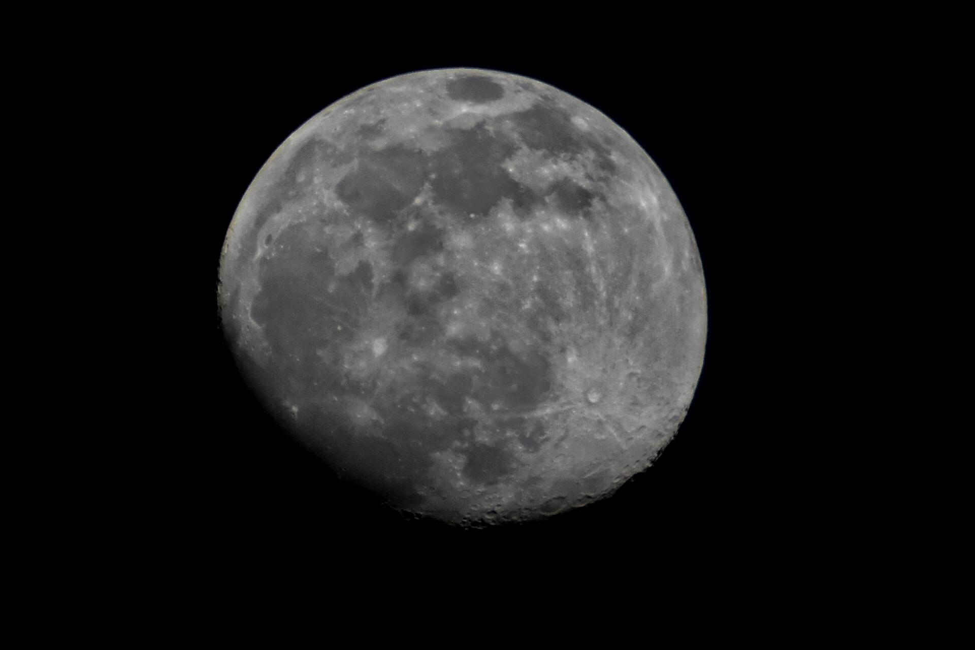 Moon 70/300 nikon multiplied