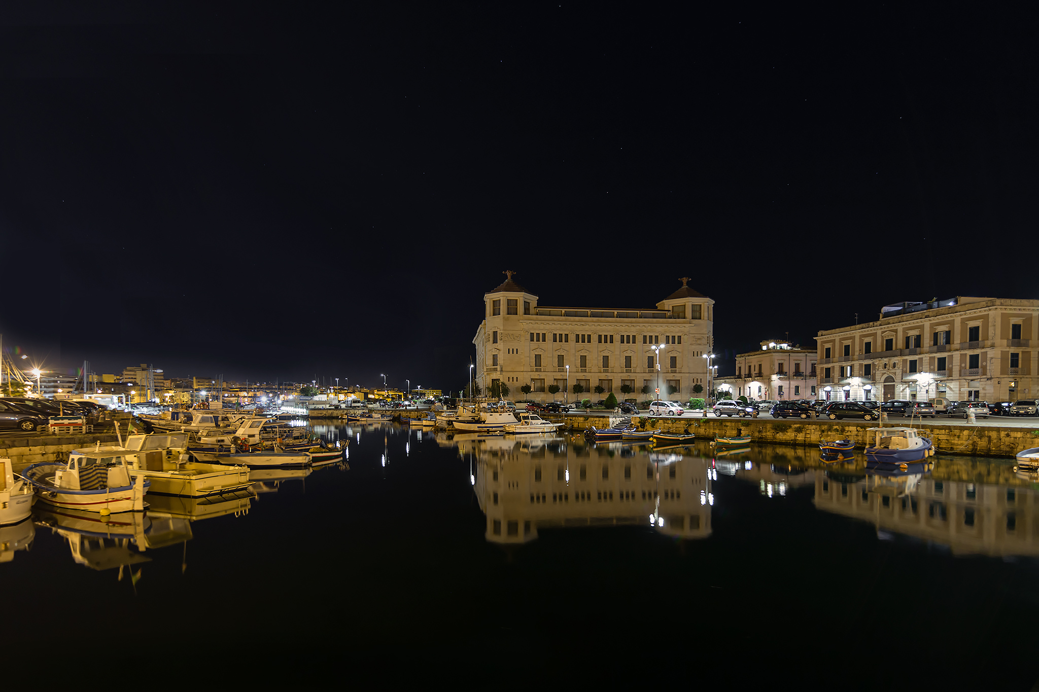 Former central post office building sr