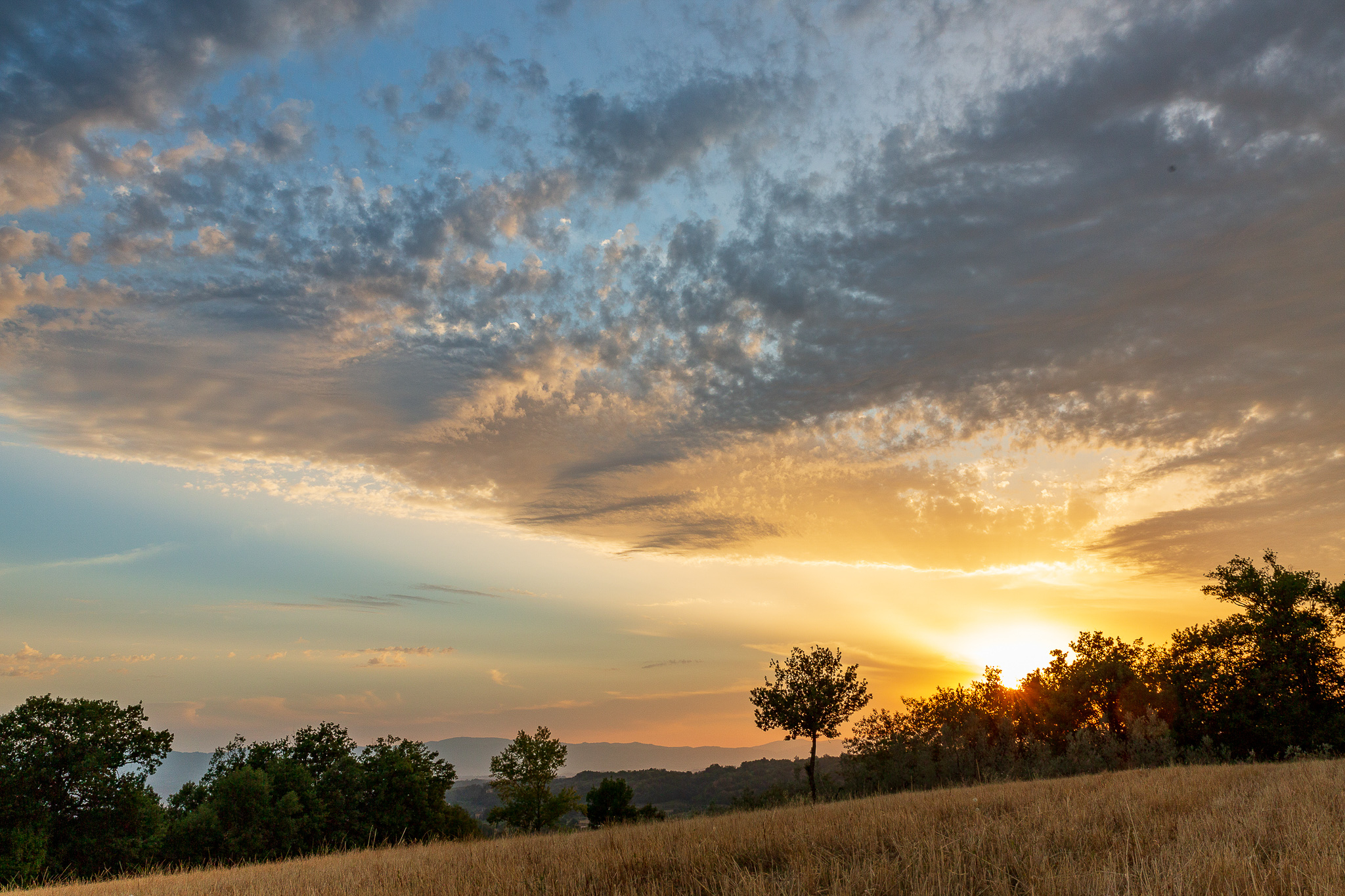 Tramonto sulla mia terra di Toscana