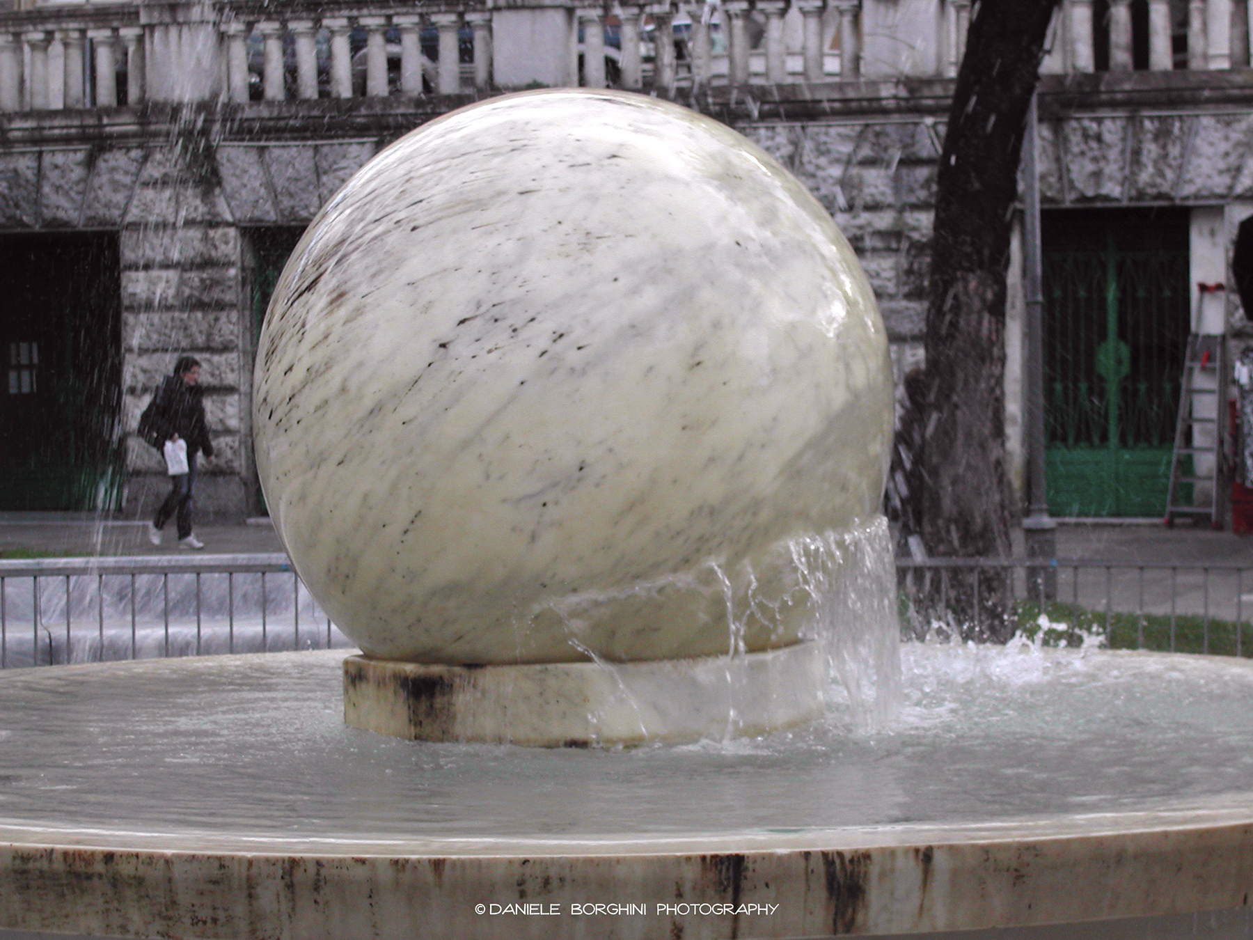 Marble sphere
