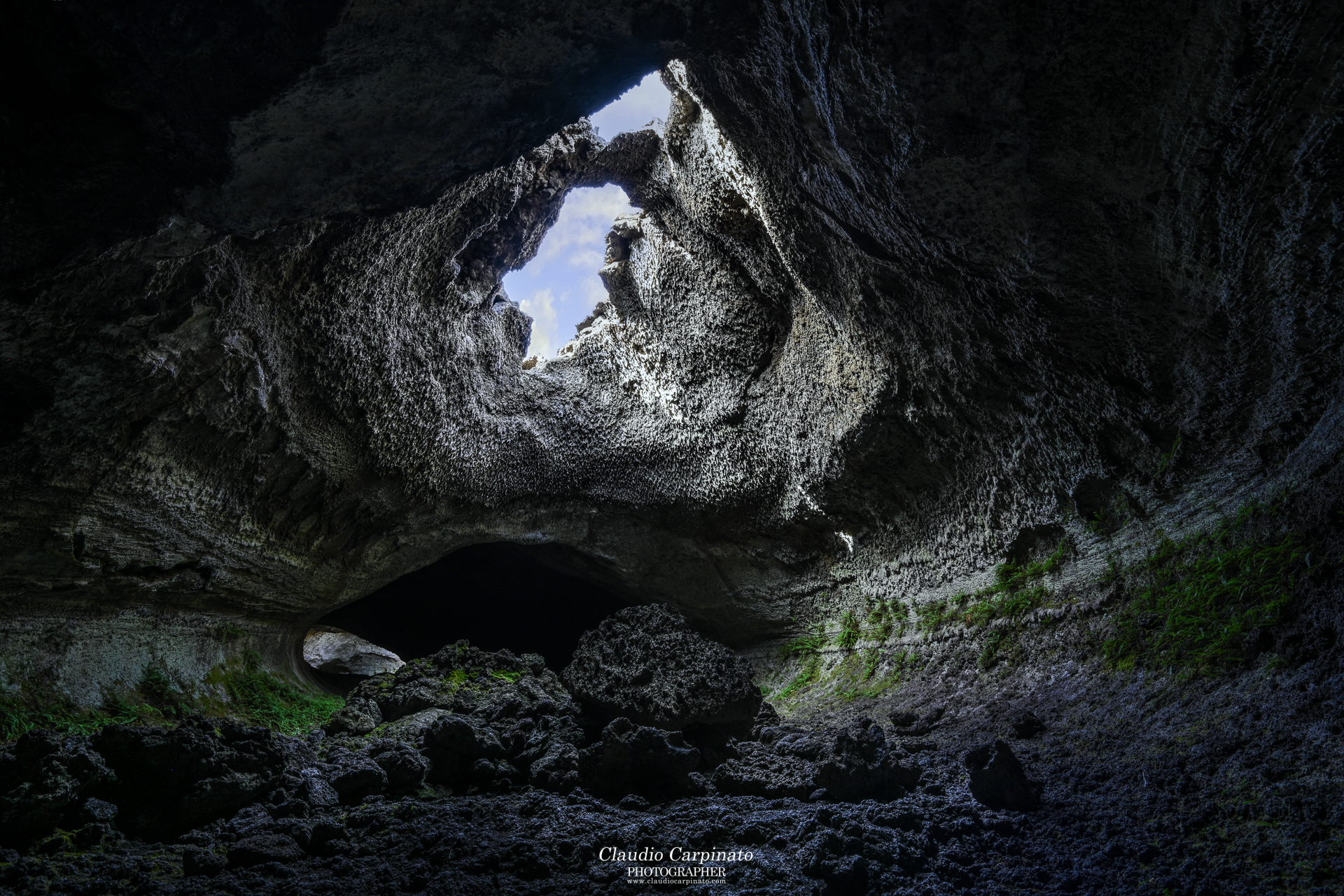 Etna, Grotta dei Lamponi