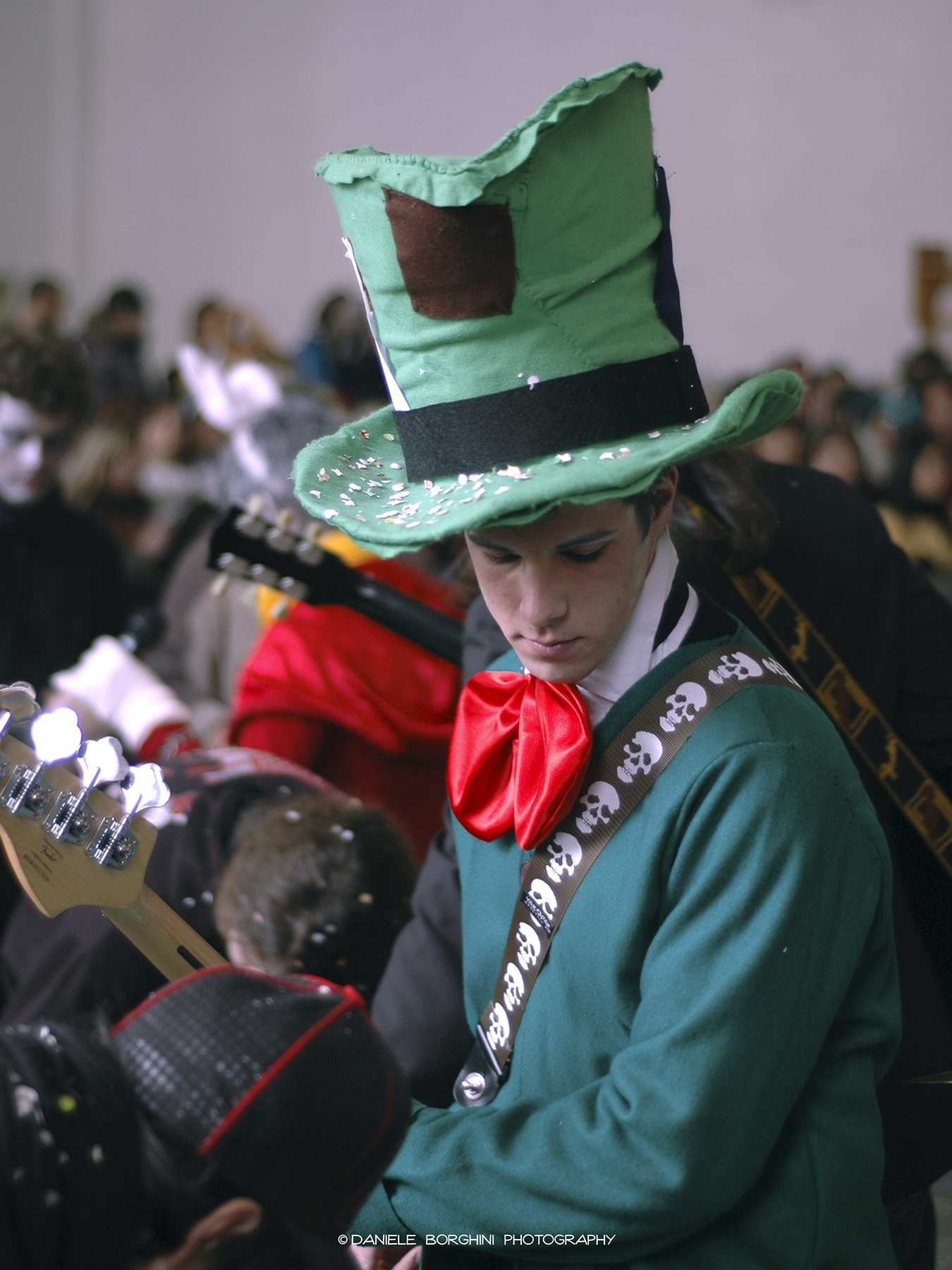 Il bassista mascherato