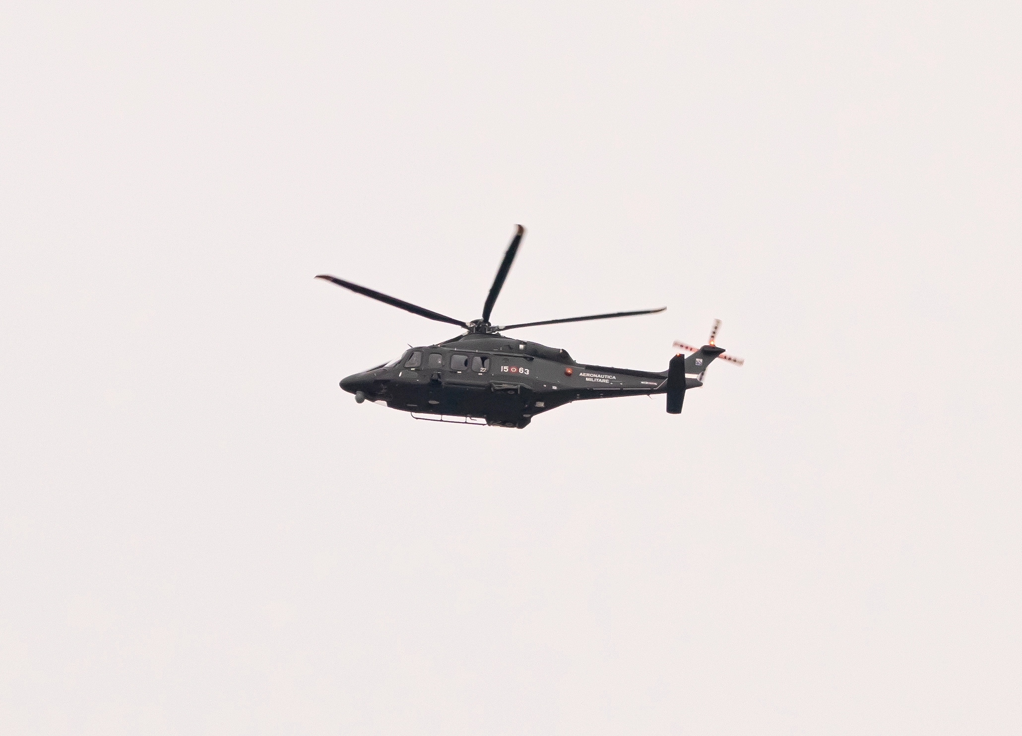 Elicottero Aereonautica Militare 12/02/2021