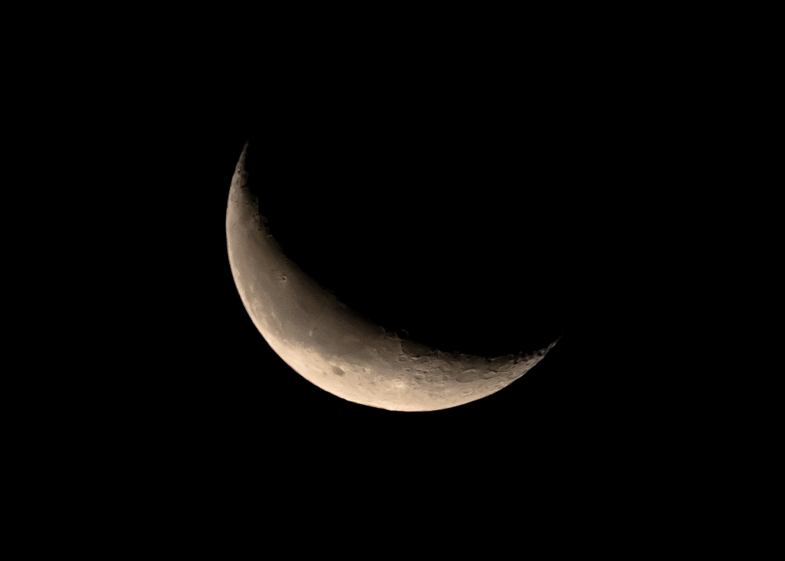 luna calante 24% 13/09/2020 ore 3:24 tamron SP 70-300