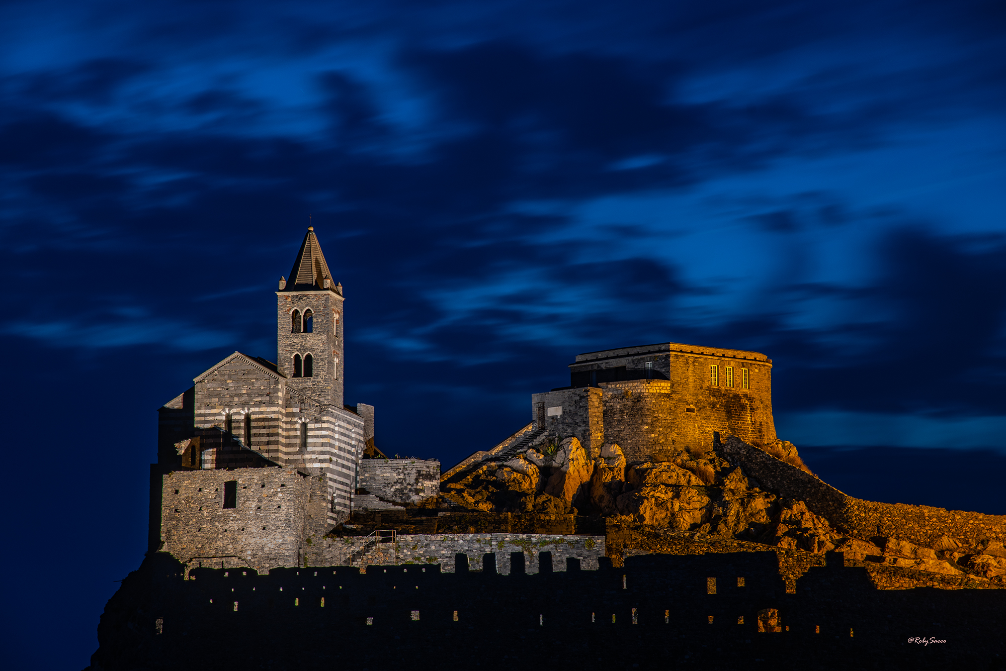 portovenere by night