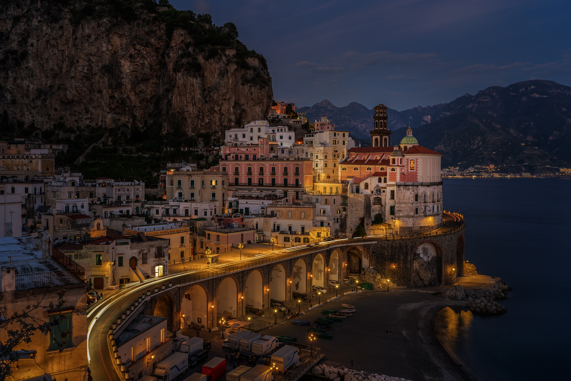 atrani al crepuscolo