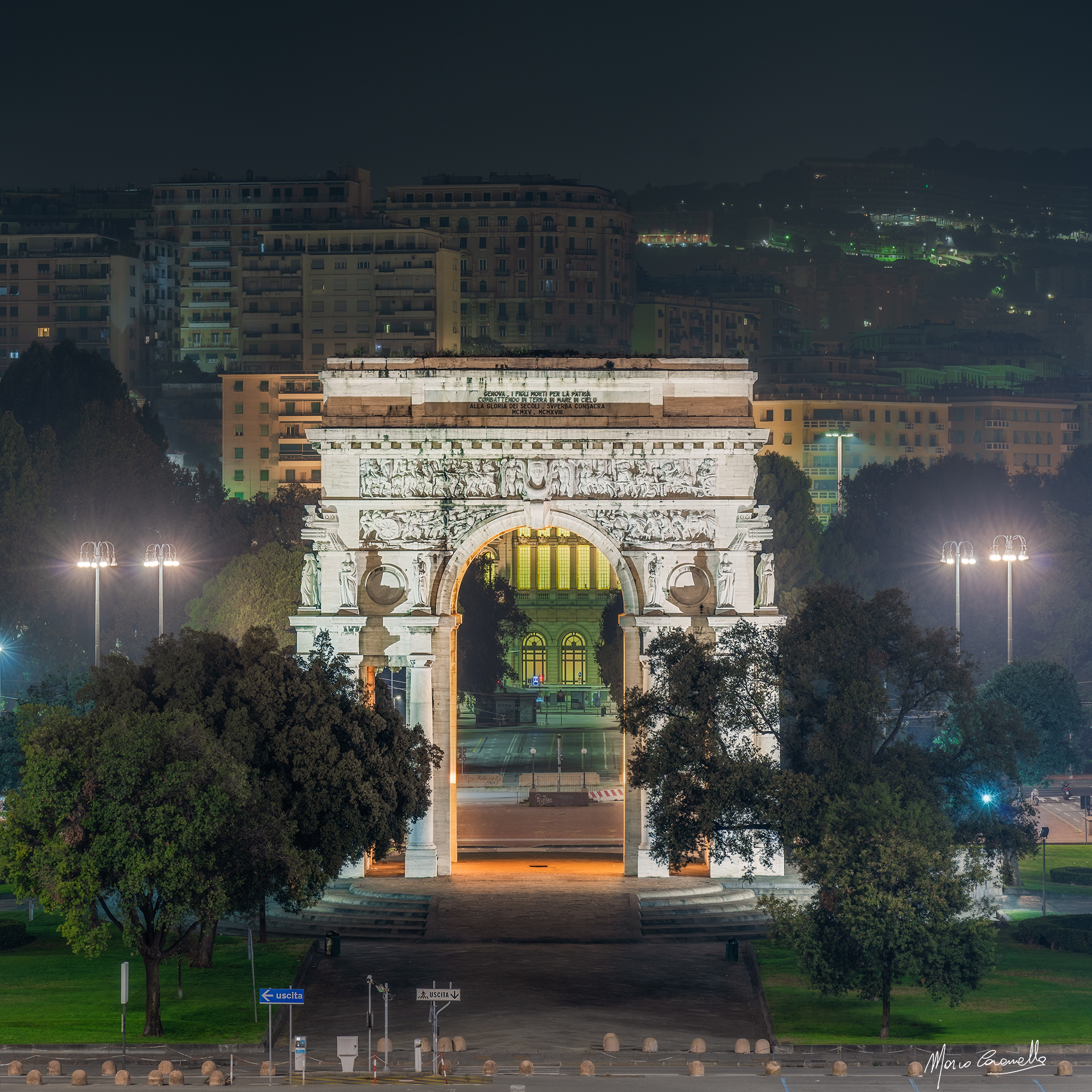 arco della Vittoria ..Genova
