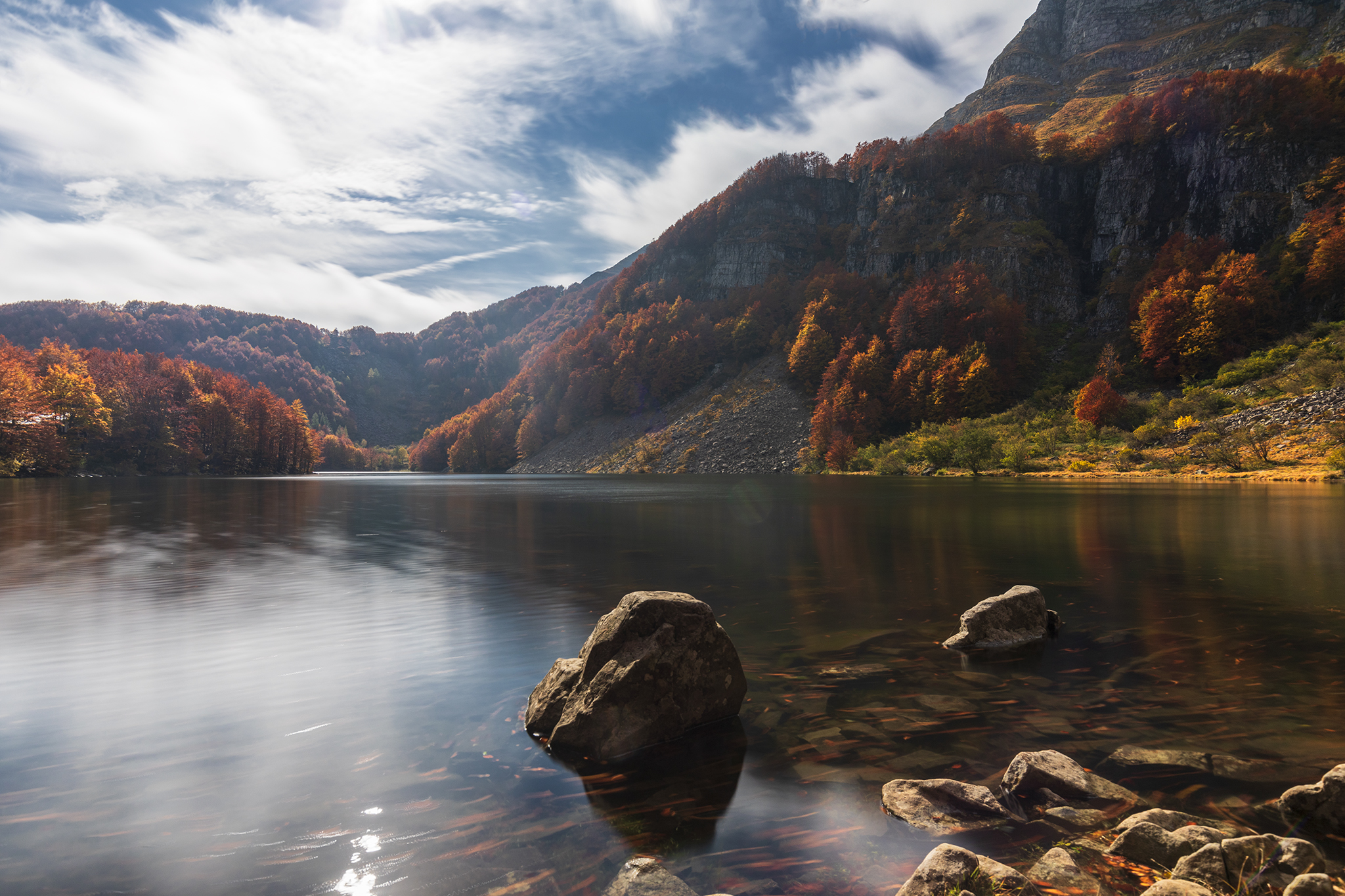 Autumn at lake 2