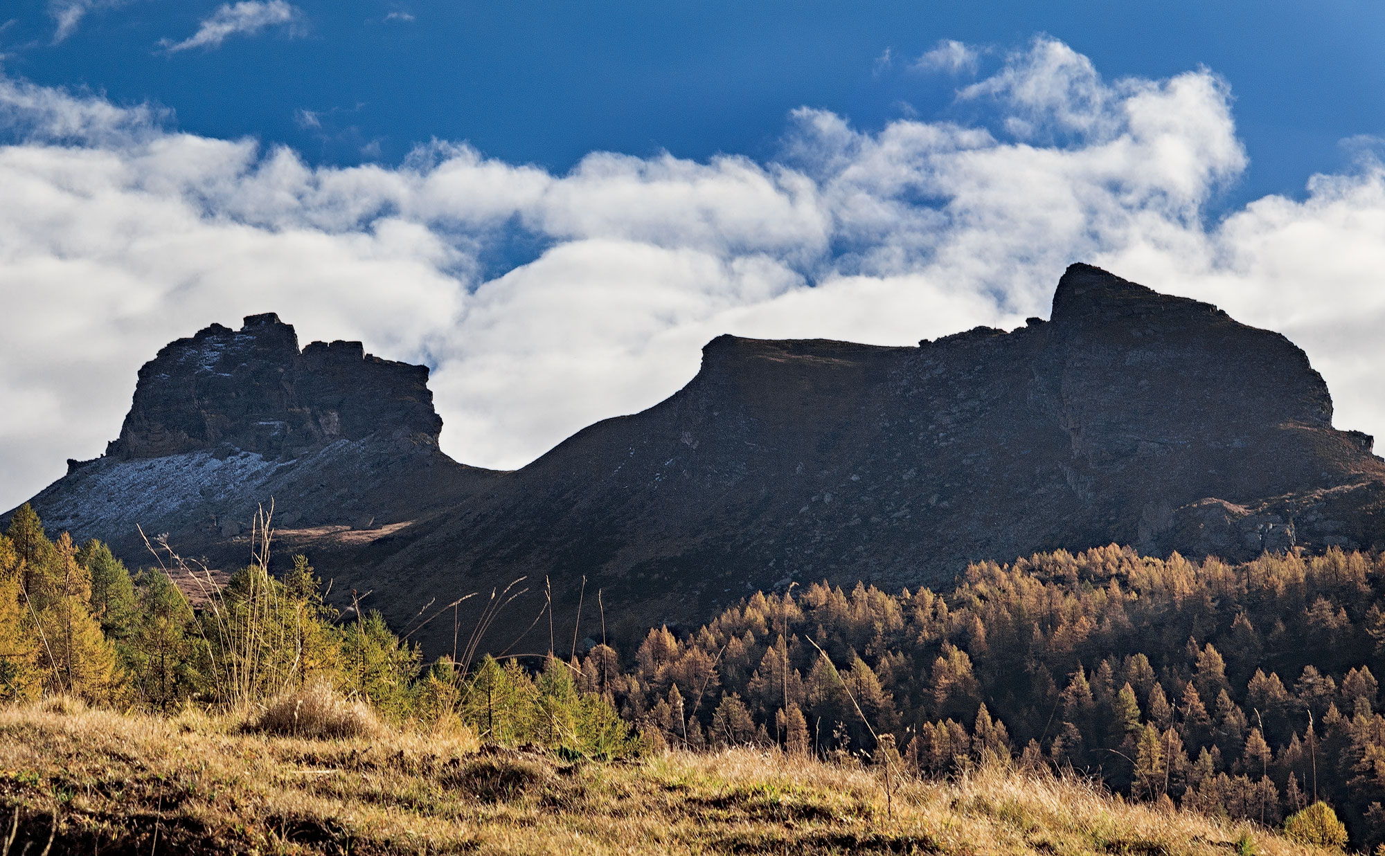 The sleeping mountain