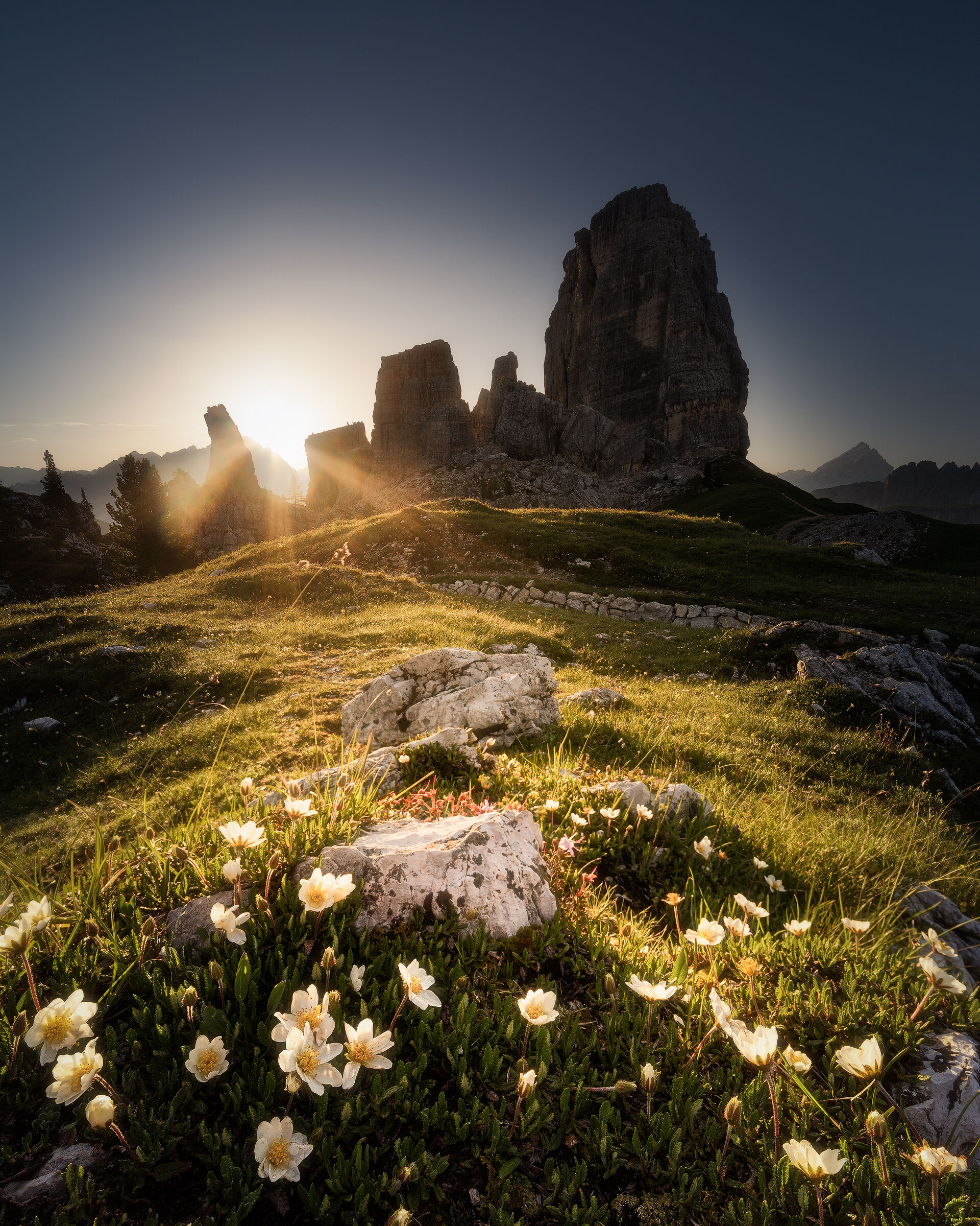 Alba sulle Cinque Torri
