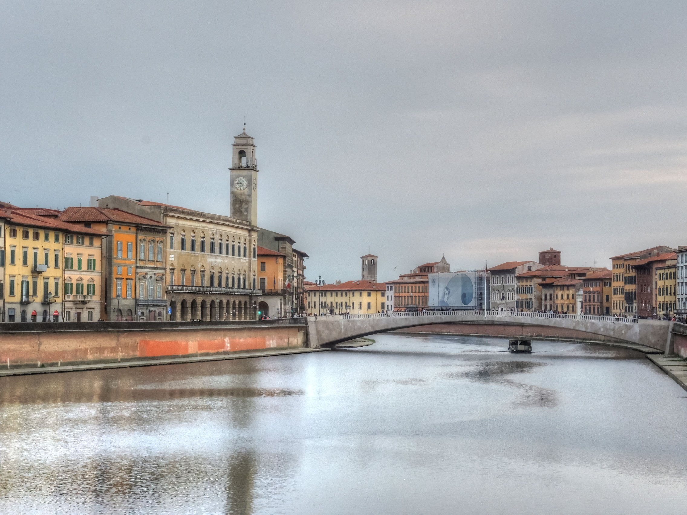Lungarno al crepuscolo