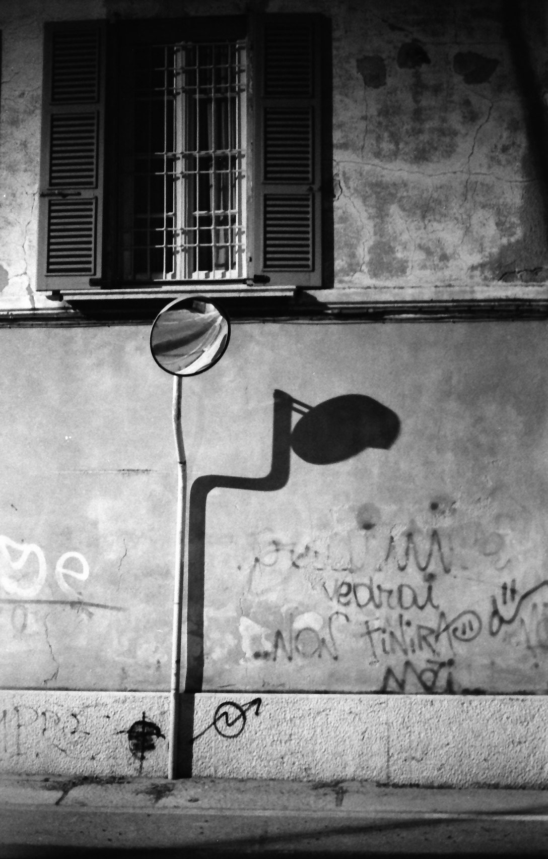 Brescia, specchio stradale I