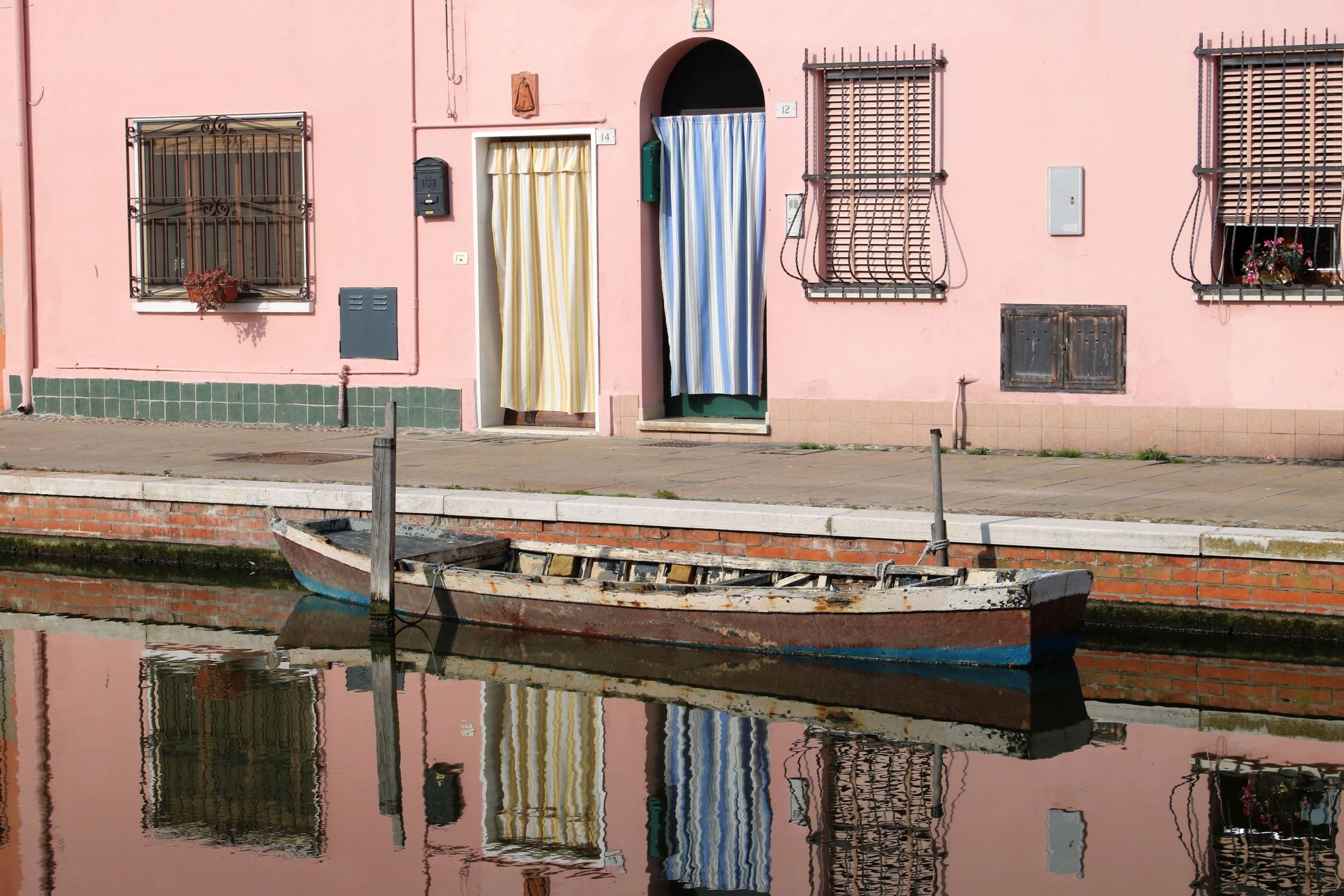 Parcheggio sotto casa