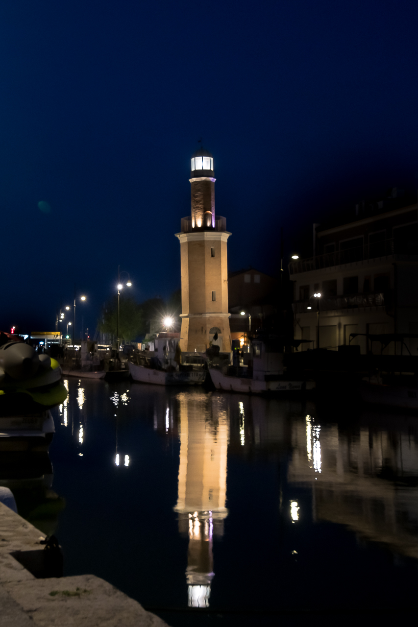 Porto Canale Cervia (raddrizzato)