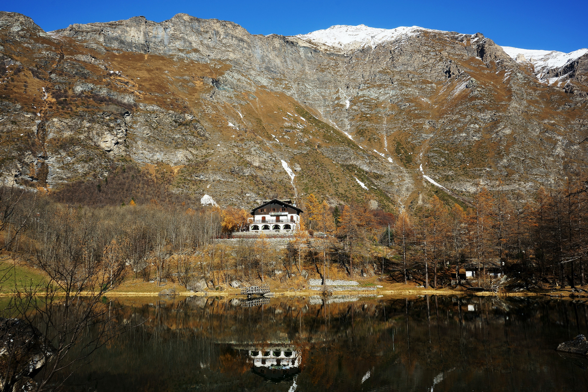 Ferrera Lake