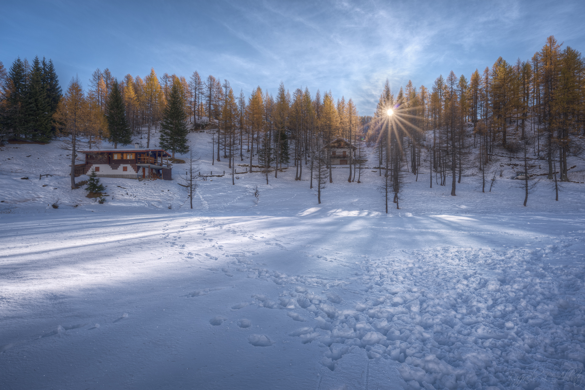 Primo Sole sulla piana ( Alpe Devero )