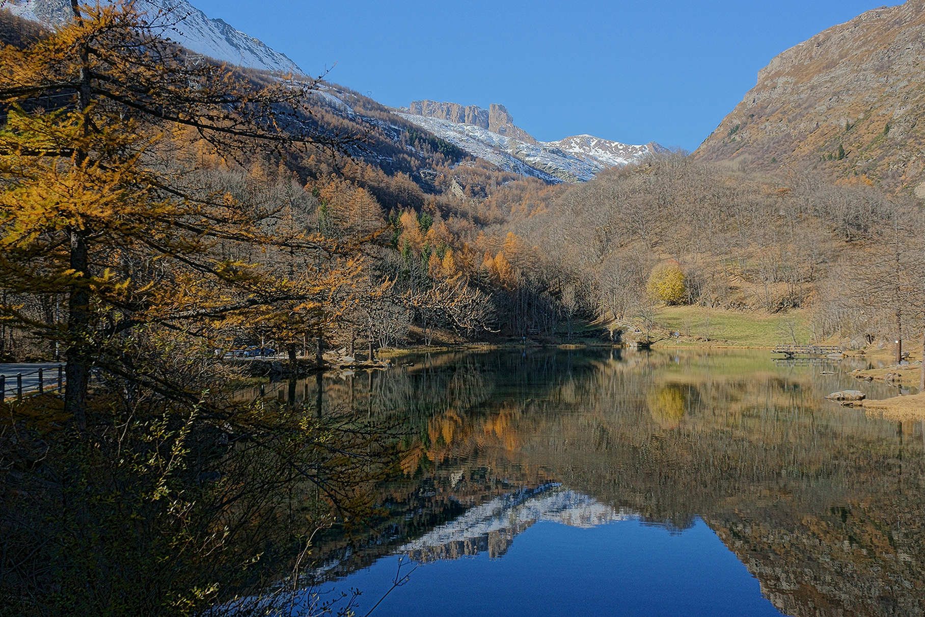 lago della Ferrera