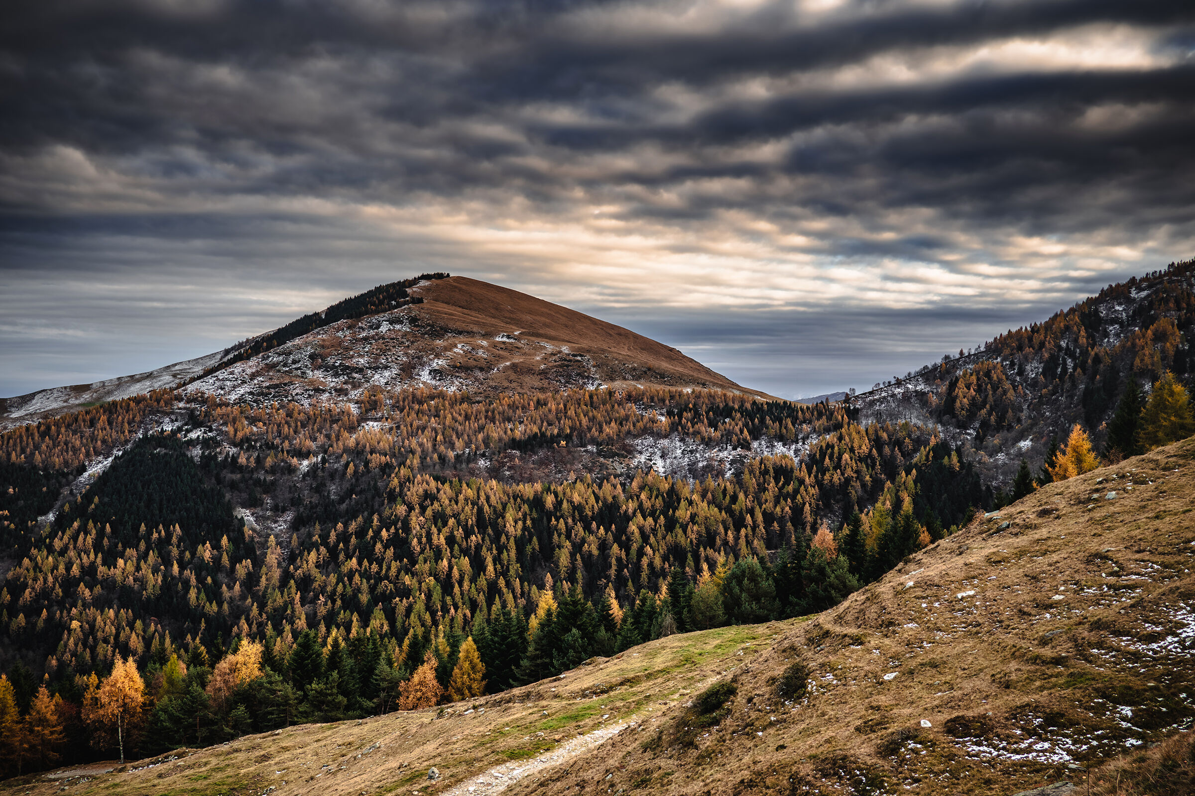 Transition between autumn and winter