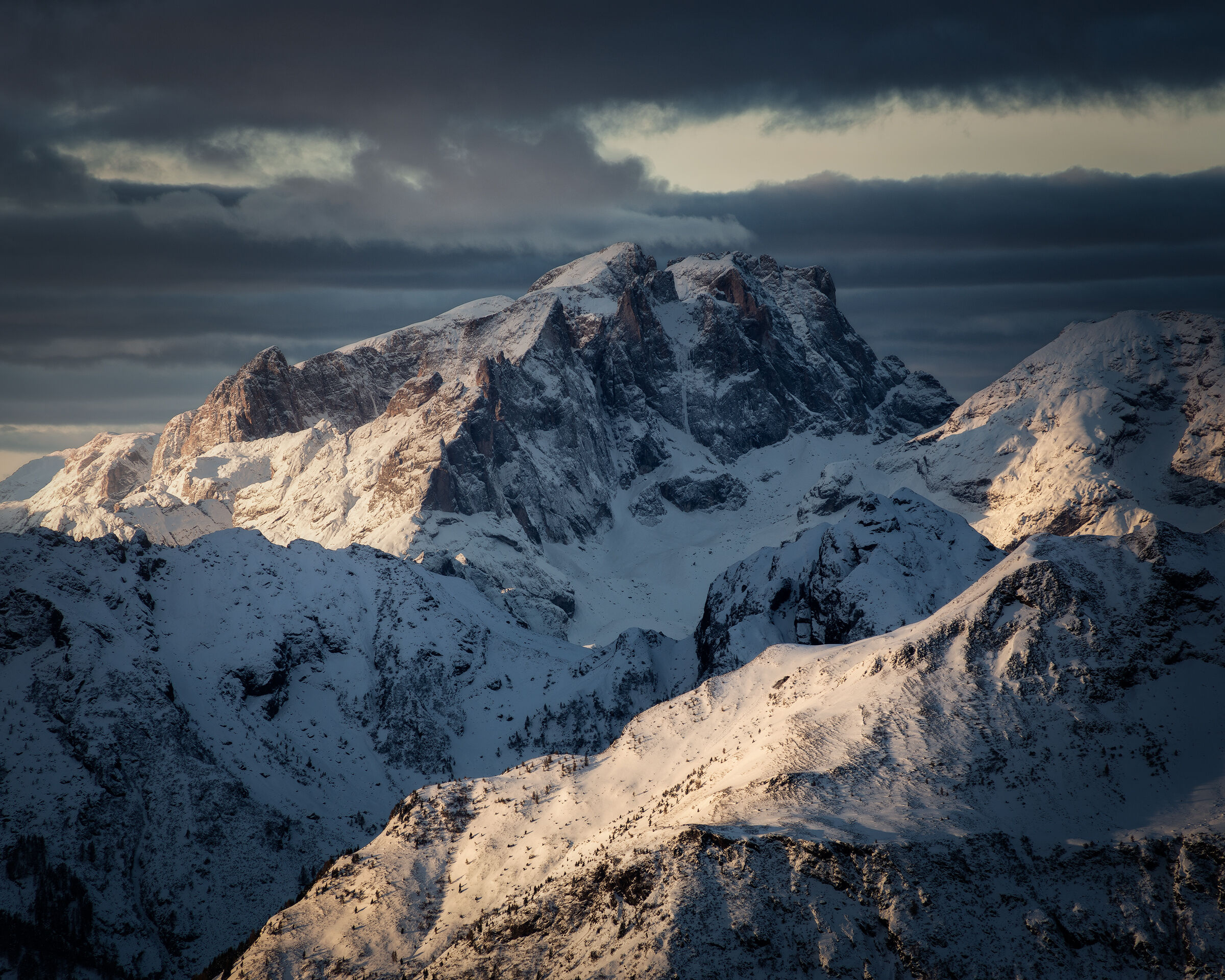 Prima neve sulle dolomiti