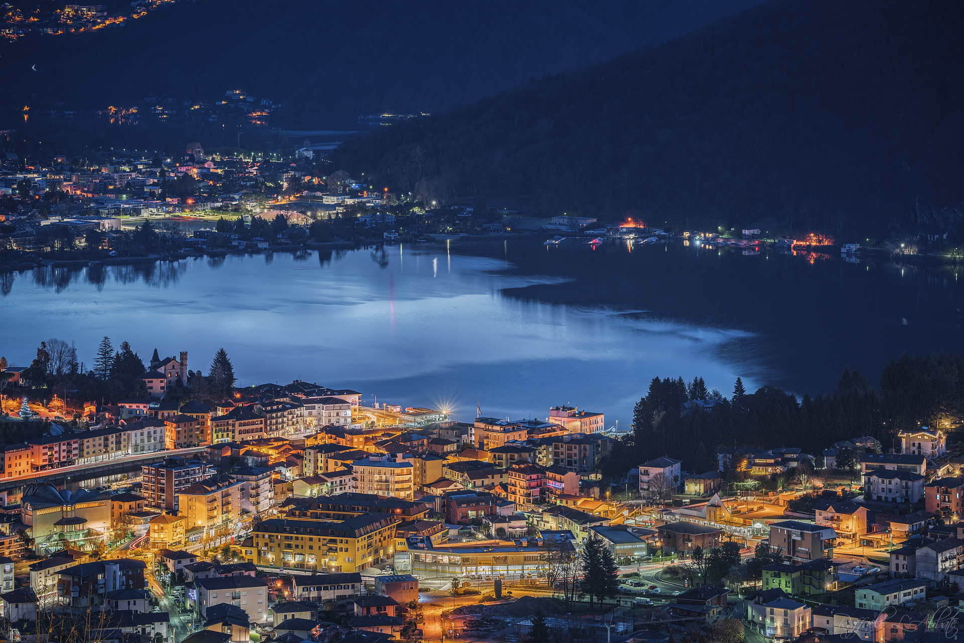 Lavena Ponte Tresa e il Lago di Lugano