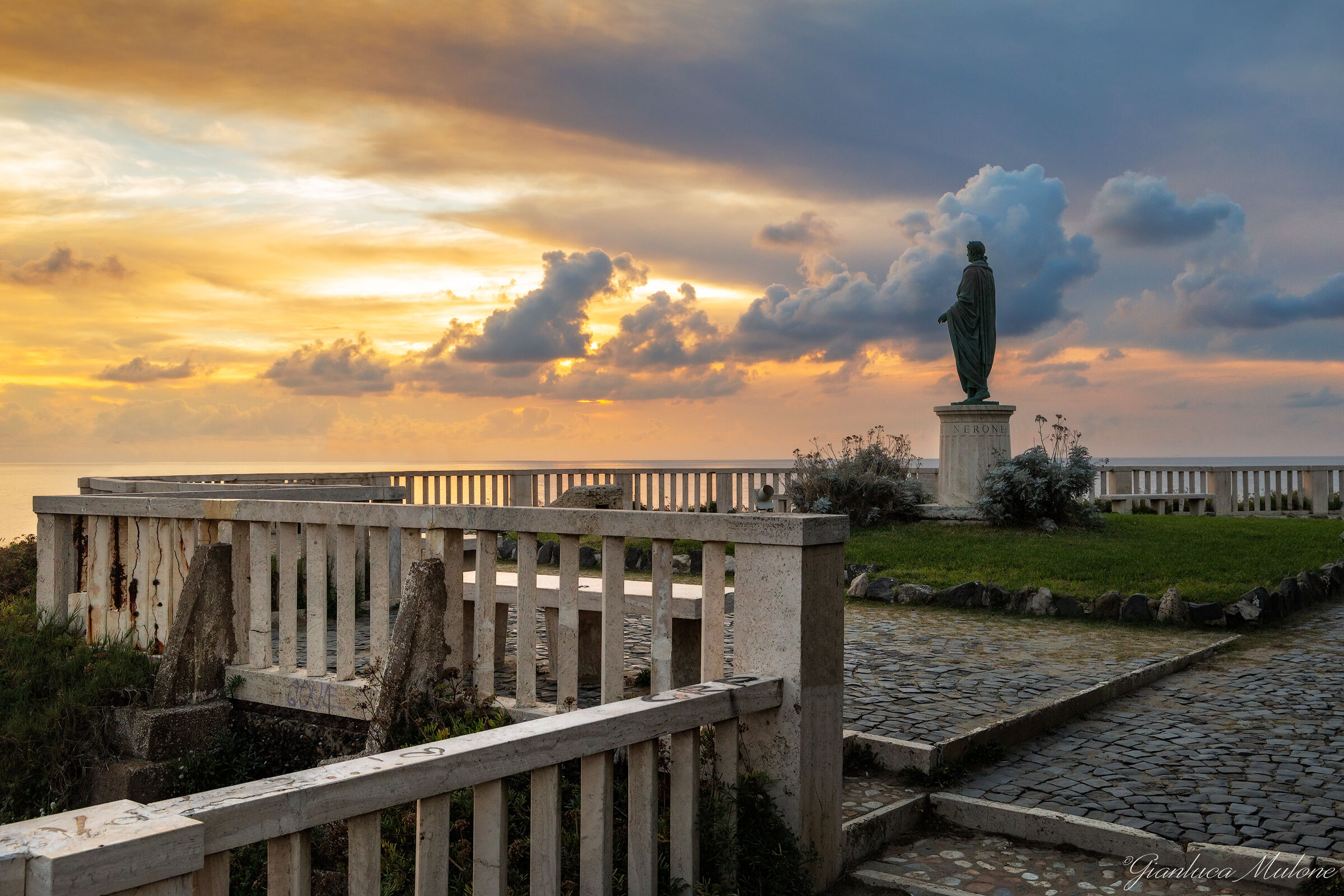 Statua di Nerone(Anzio)