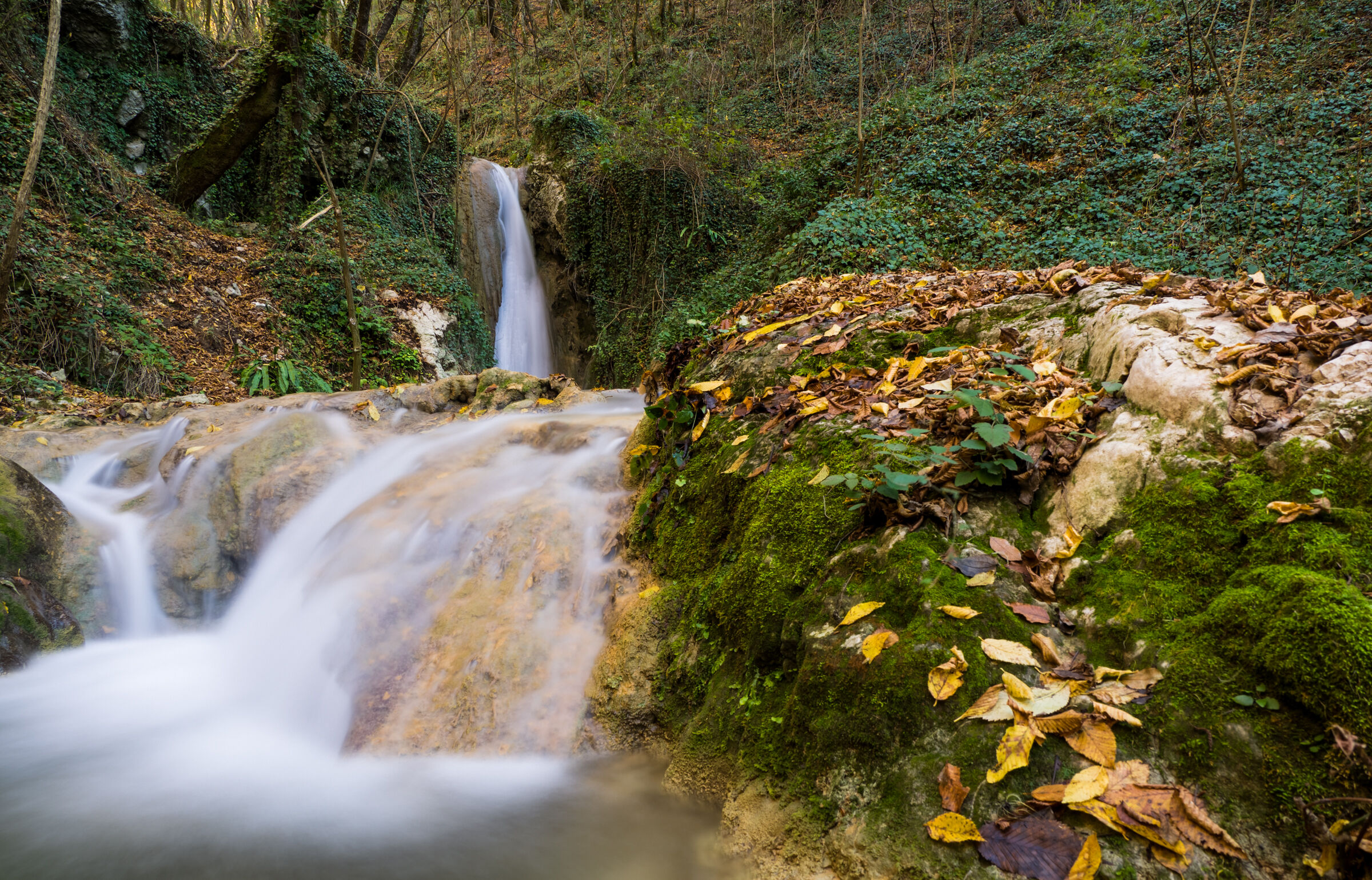 Cascata della Doccia sul Rio Oscuro