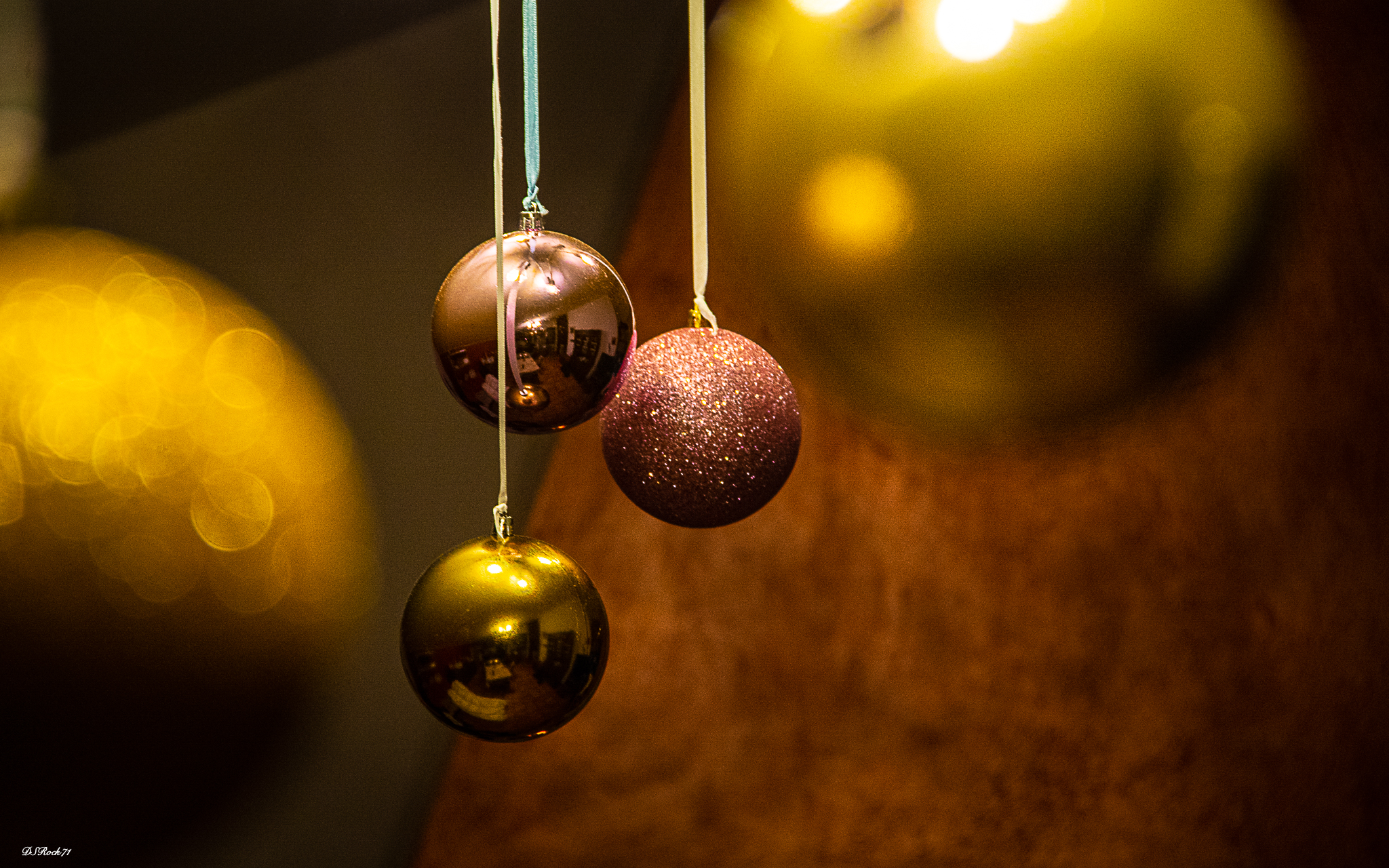 a happy and serene Christmas to all...