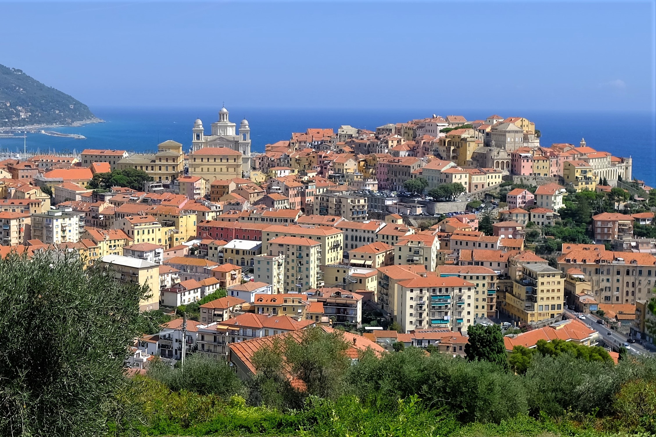 glimpse of the city of Imperia from Mount Calvary