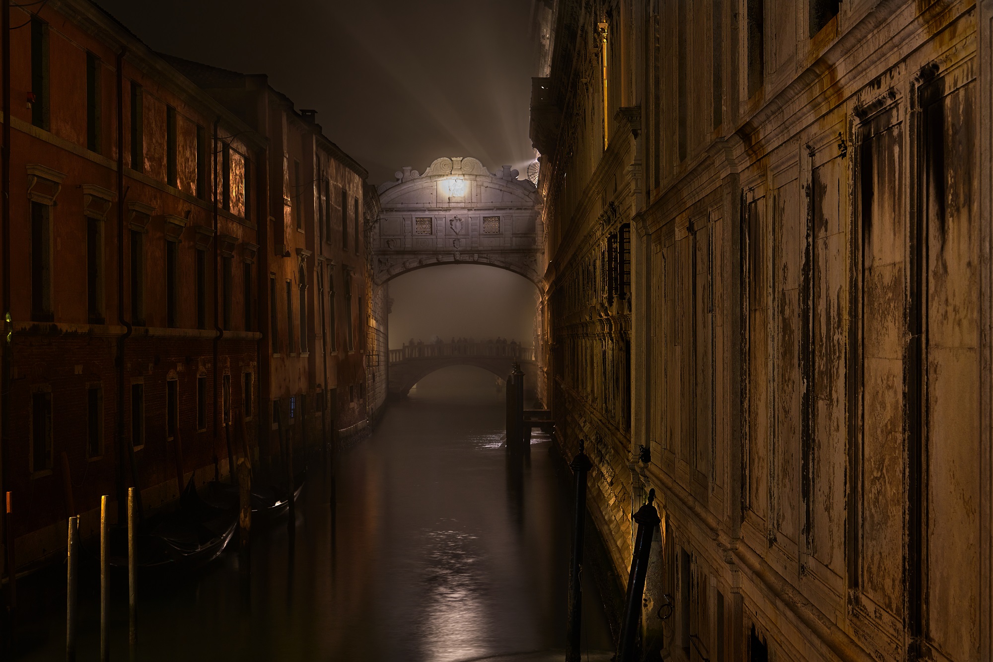 Sospiri nella nebbia
